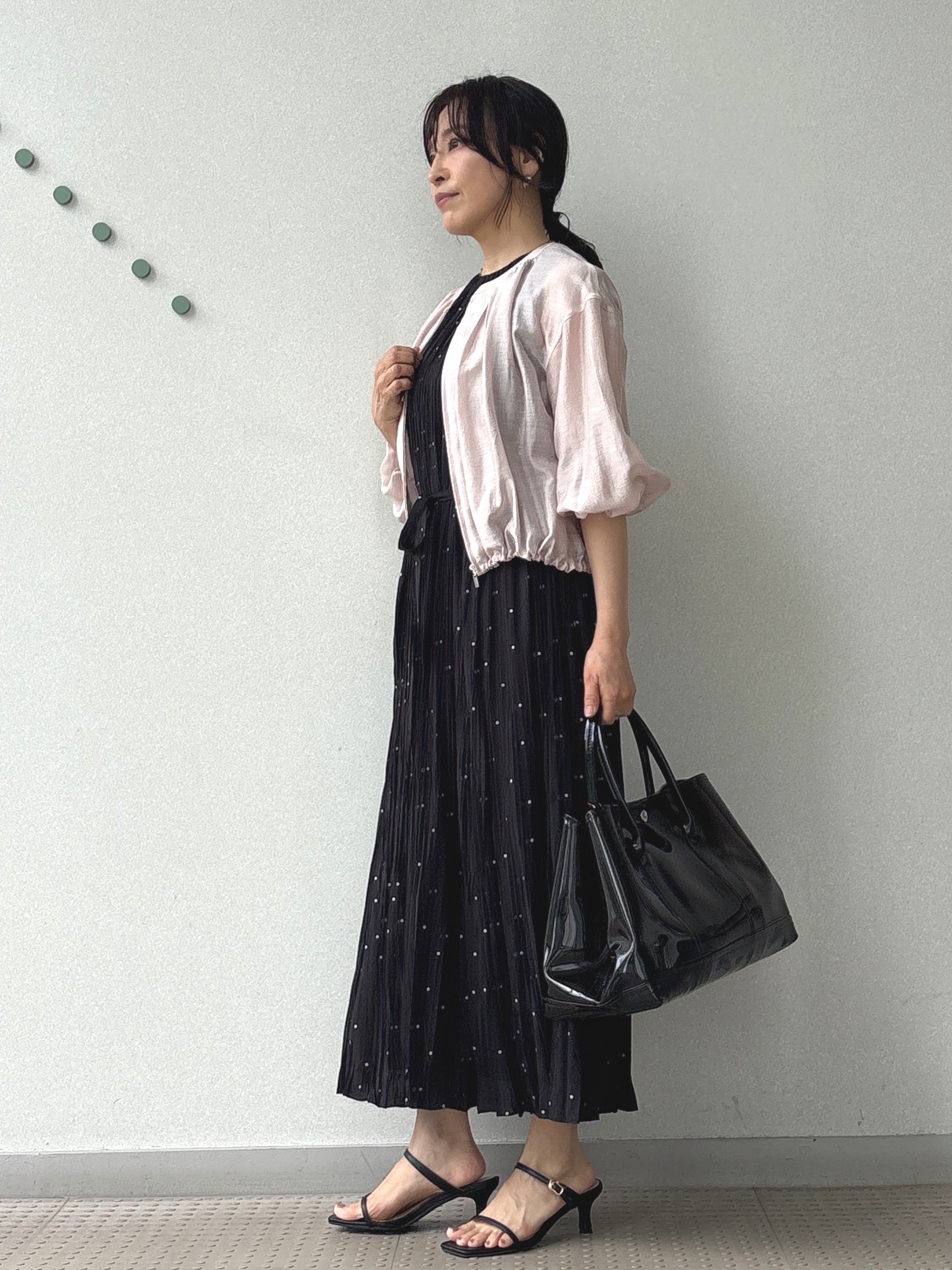 kawamuraさんの「DRESSTERIOR｜ウォッシャブル シアーショートブルゾン」を使ったコーディネート