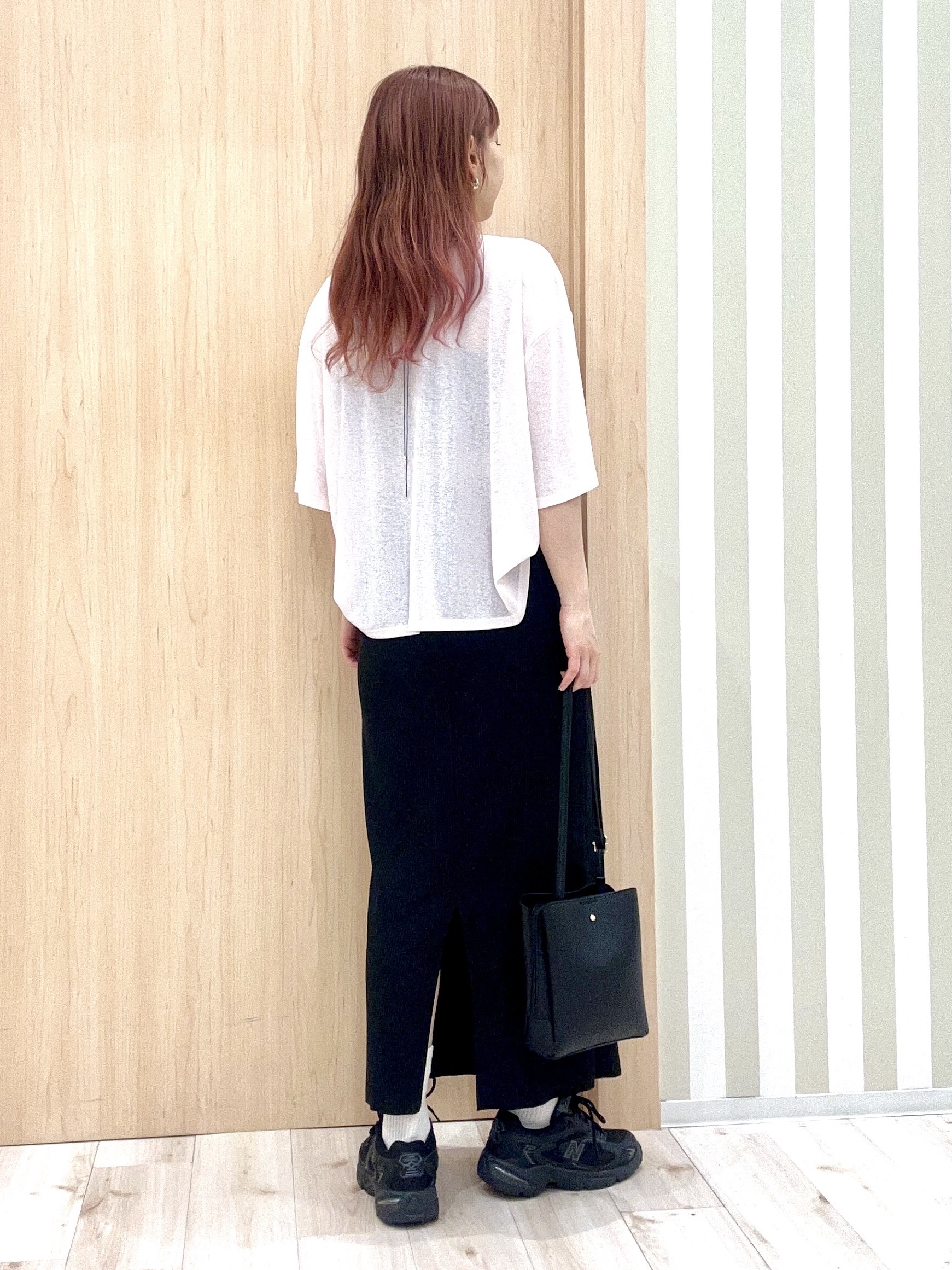 ririさんの「SHOO･LA･RUE｜【S-LL/洗濯機可/体型カバー】ゆるっとこなれる 大人のシアースラブTシャツ」を使ったコーディネート