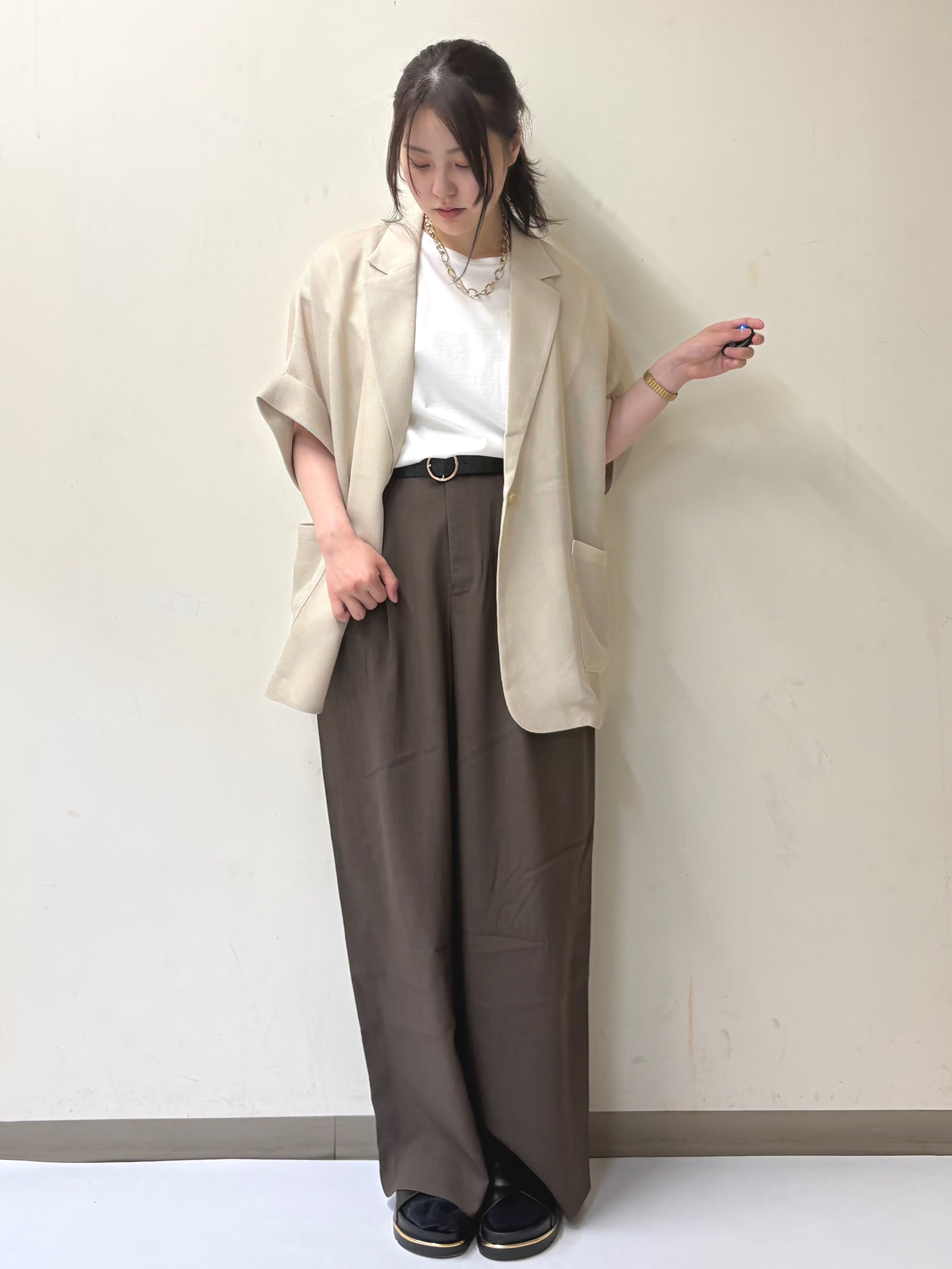幕田里咲さんの「OPAQUE.CLIP｜メッシュテーラードジャケット【洗濯機OK】」を使ったコーディネート