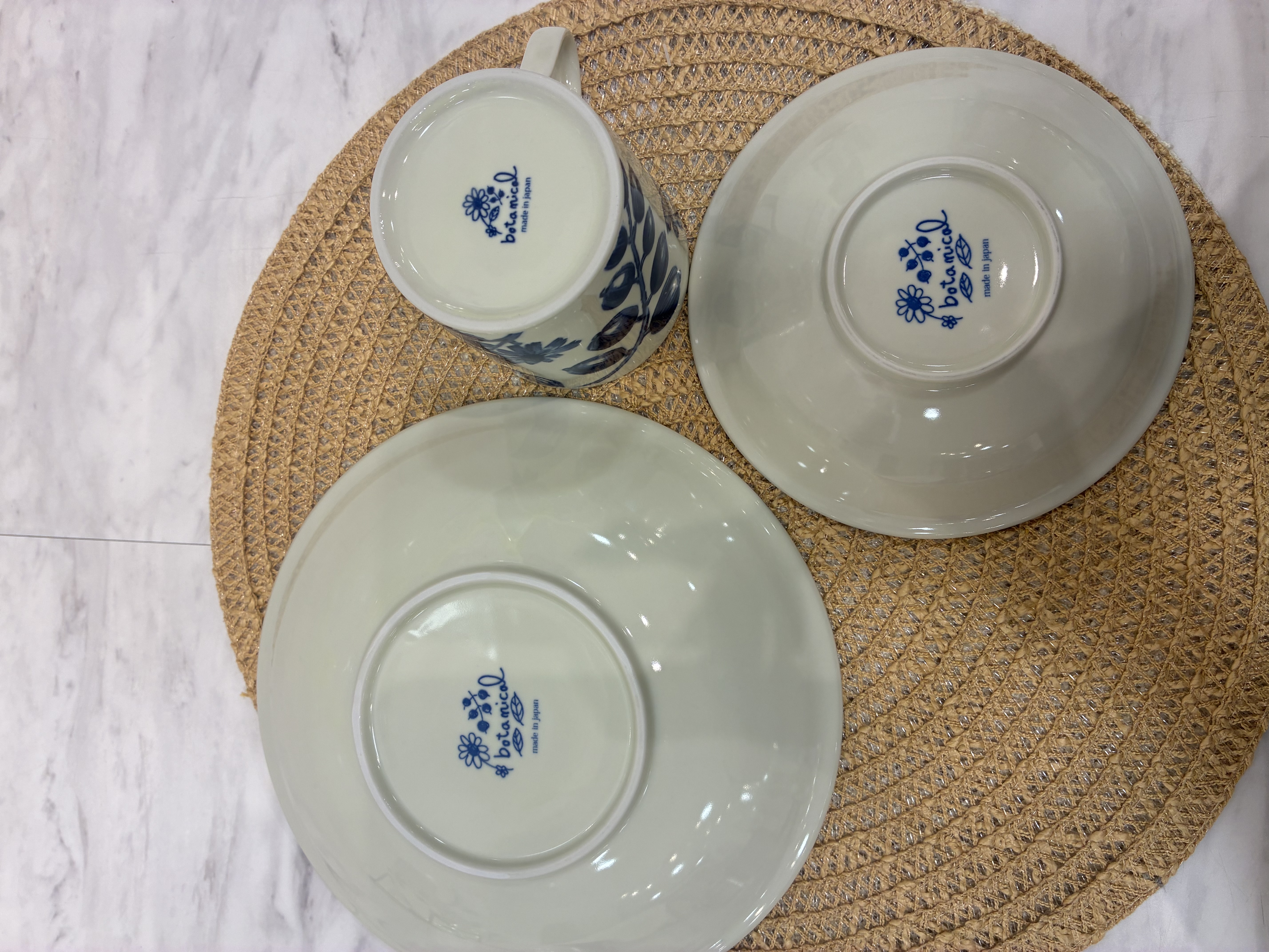 miさんの「212 KITCHEN STORE｜ボタニカル パスタ皿 ストロベリー」を使ったコーディネート
