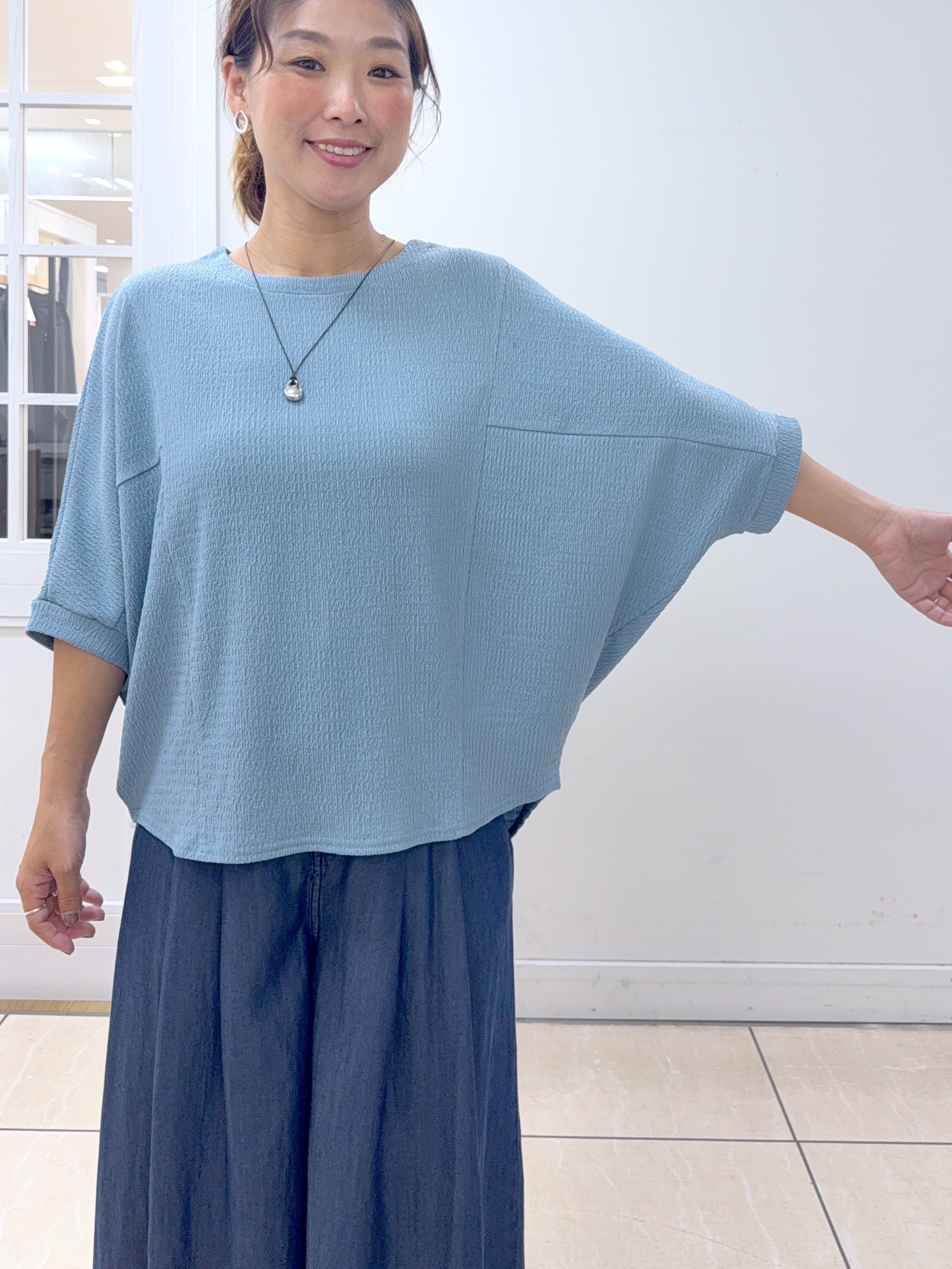 Osawaさんの「Dessin｜シュリンクジャージ カットソー」を使ったコーディネート