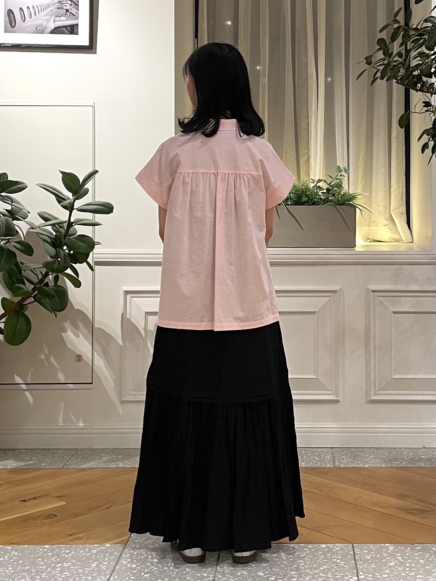 Lilyさんの「DRESSTERIOR｜【毎年人気/ウォッシャブル】バックフレアオックスシャツ」を使ったコーディネート