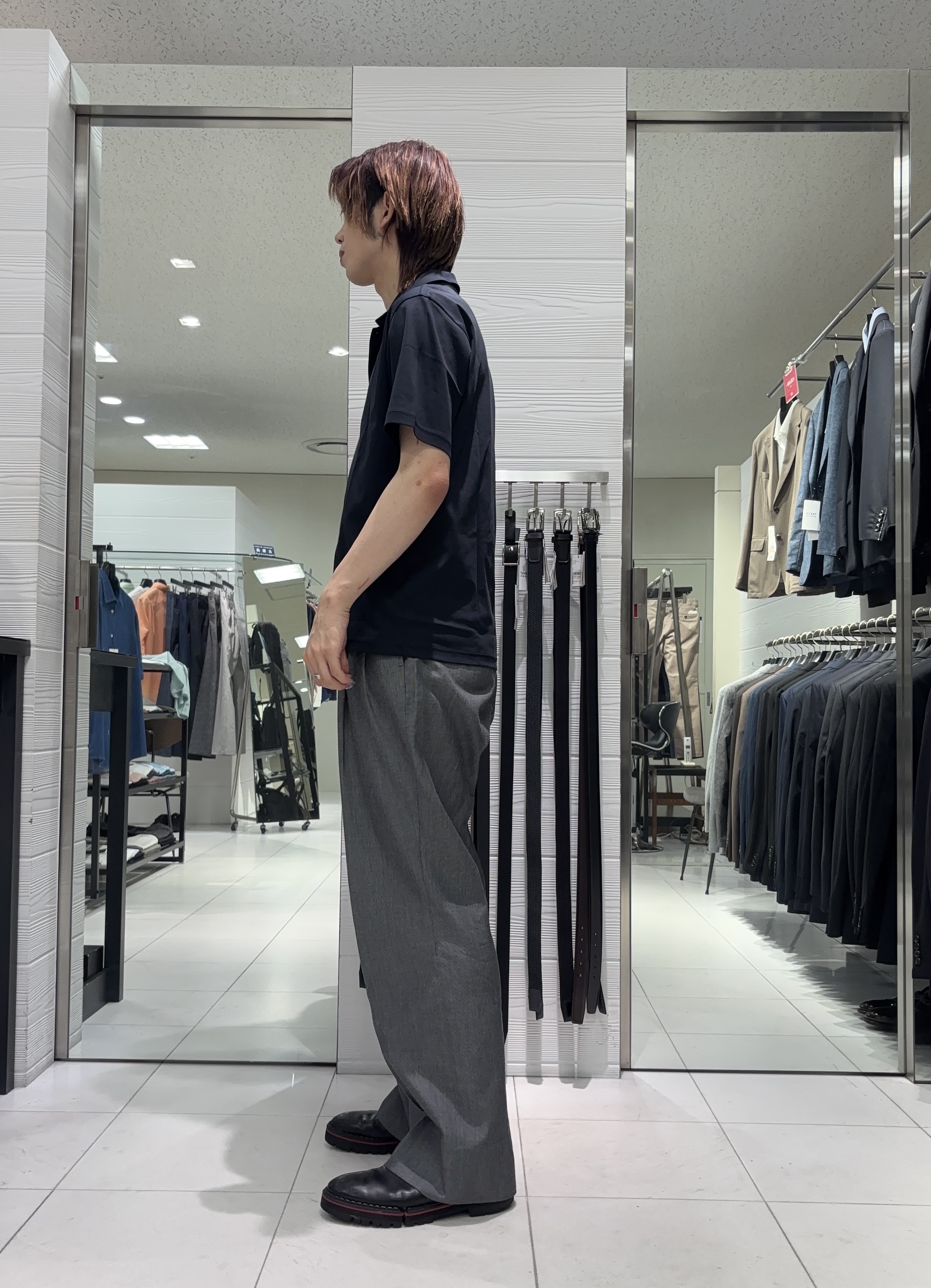 こうへいさんの「TAKEO KIKUCHI｜【接触冷感】アイスクリアコットン ワンポイント ポロシャツ」を使ったコーディネート