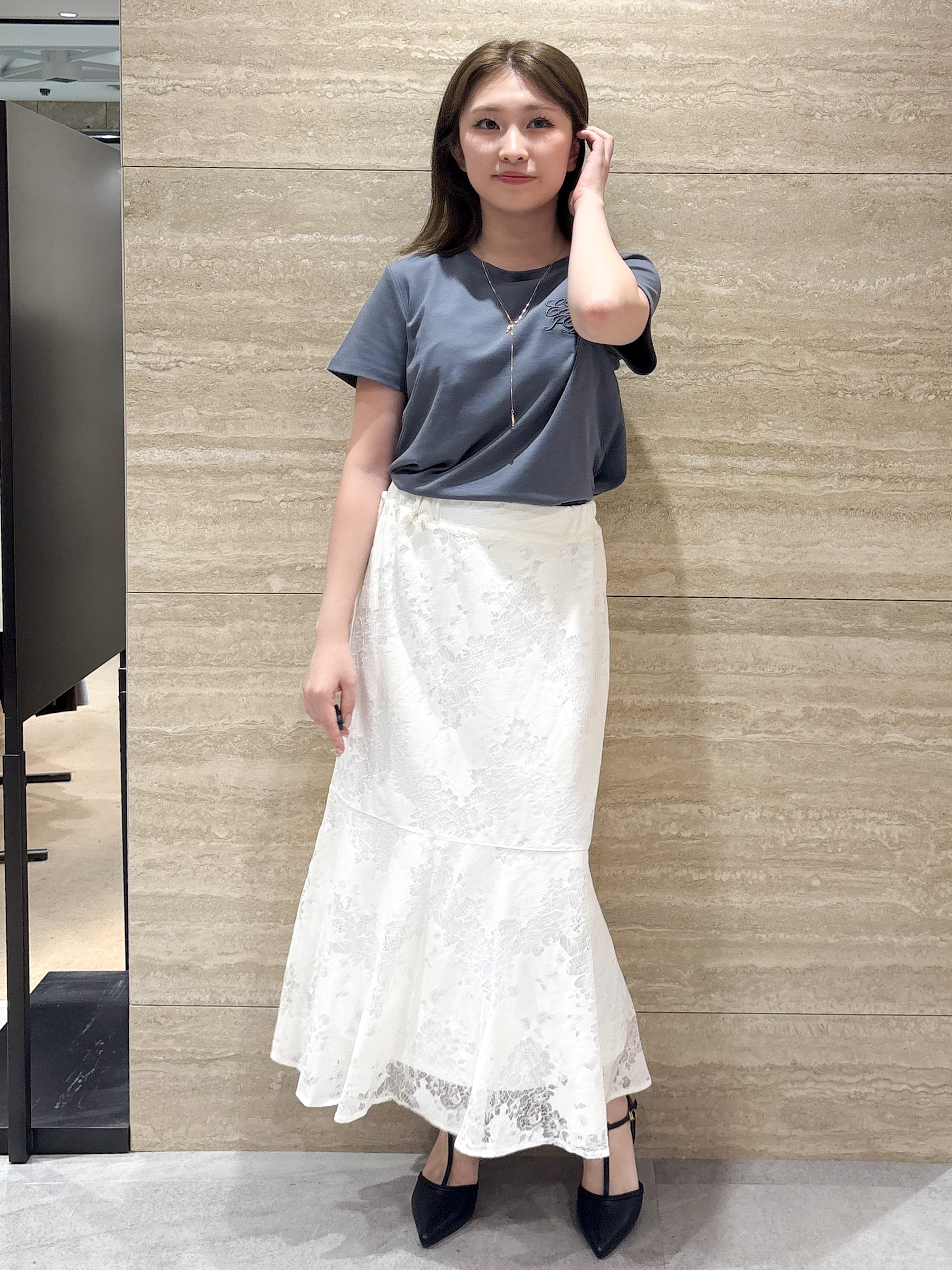 ふうかさんの「index｜【接触冷感】エンブレムロゴ刺繍Tシャツ《UVケア／洗濯機OK》」を使ったコーディネート