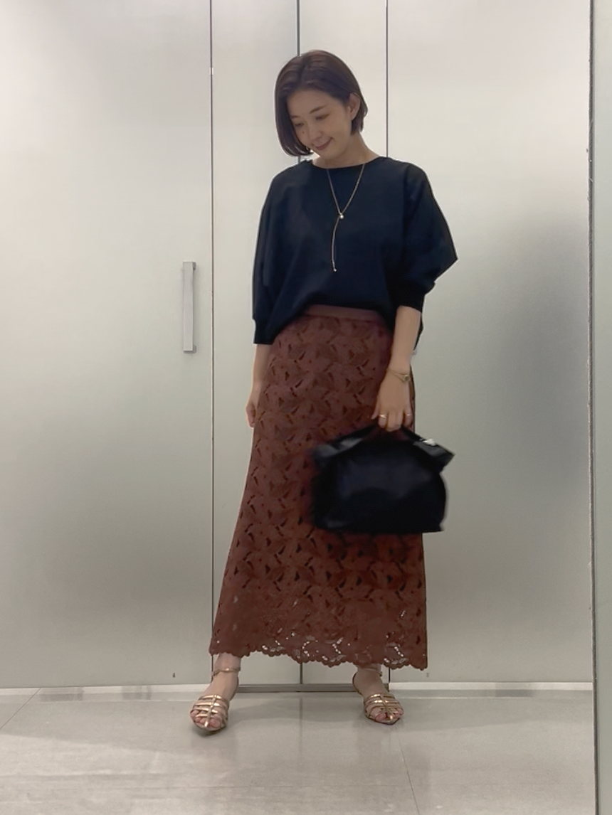まどかさんの「UNTITLED｜【吸水速乾/UVカット】ドルマンスリーブブラウス」を使ったコーディネート