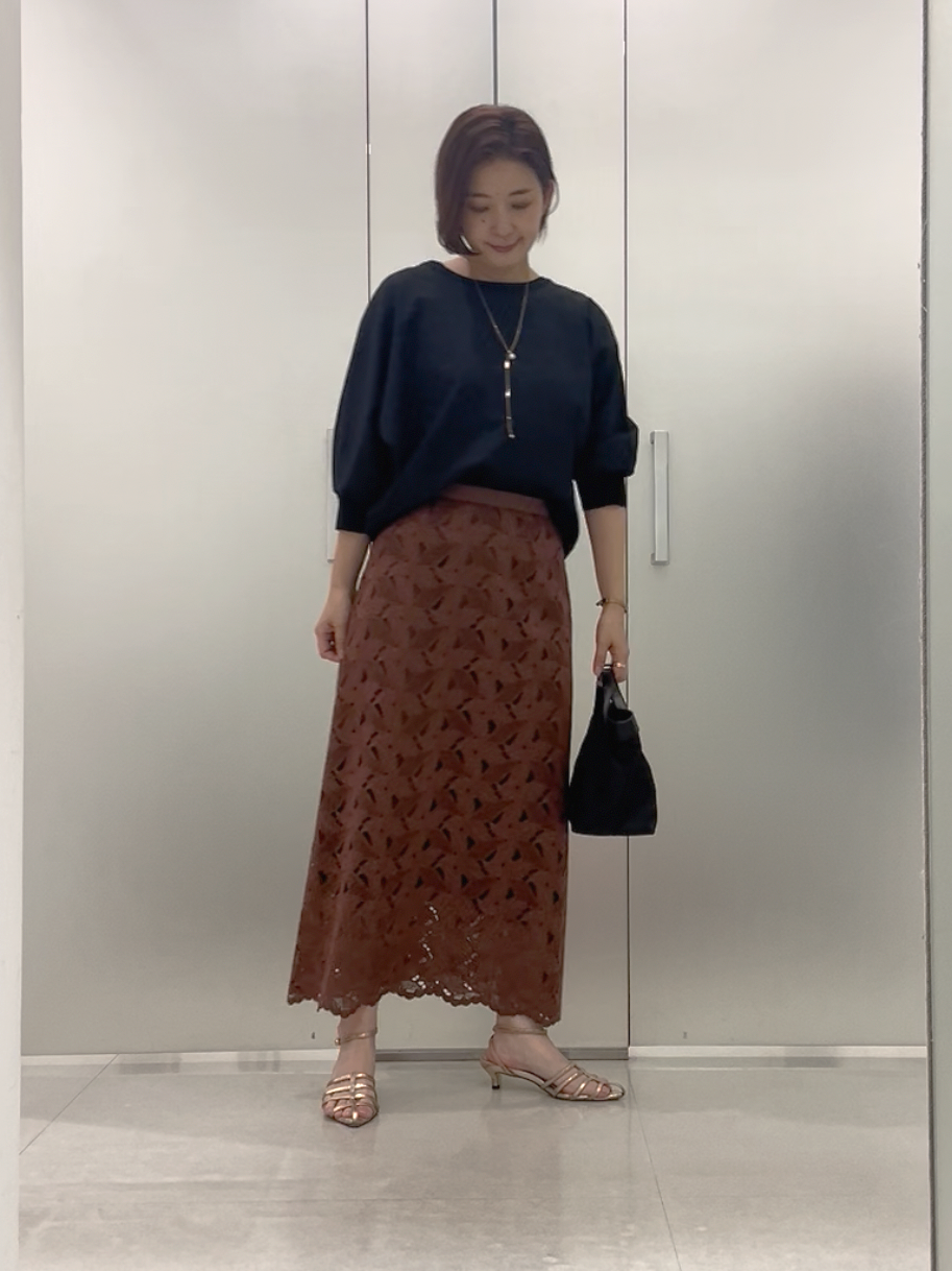 まどかさんの「UNTITLED｜【吸水速乾/UVカット】ドルマンスリーブブラウス」を使ったコーディネート