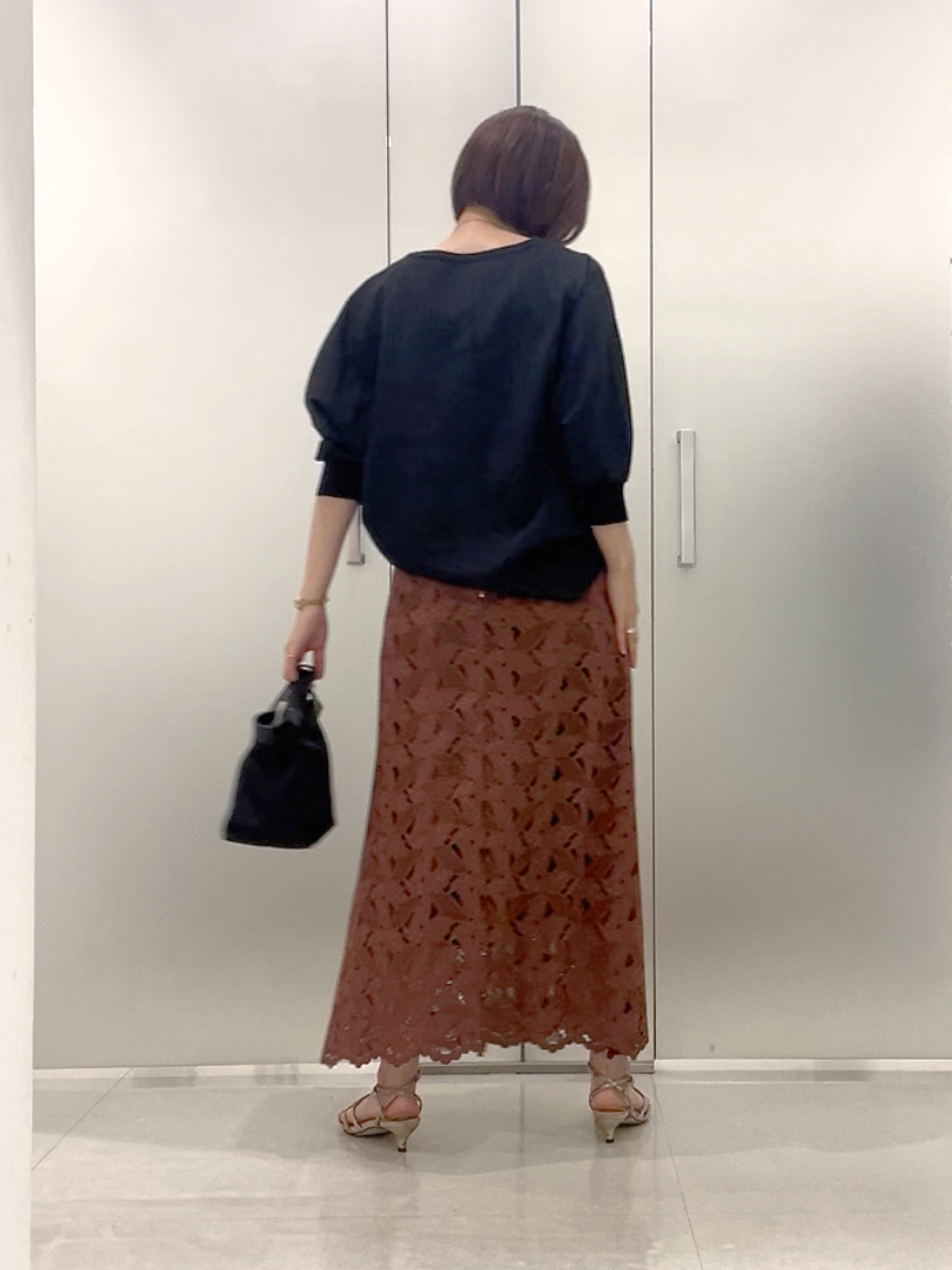 まどかさんの「UNTITLED｜【吸水速乾/UVカット】ドルマンスリーブブラウス」を使ったコーディネート