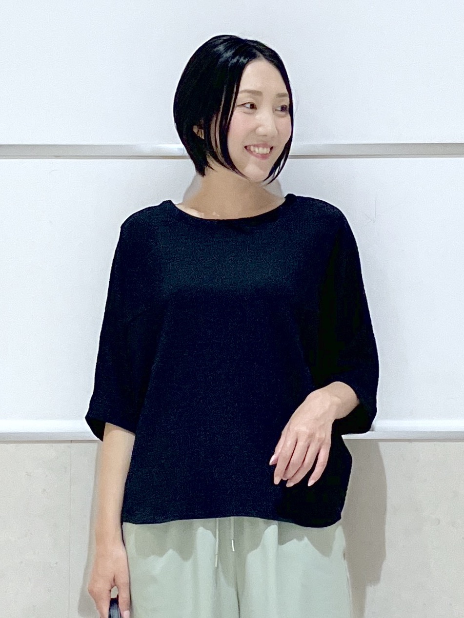 eriko さんの「Dessin｜シュリンクジャージ カットソー」を使ったコーディネート