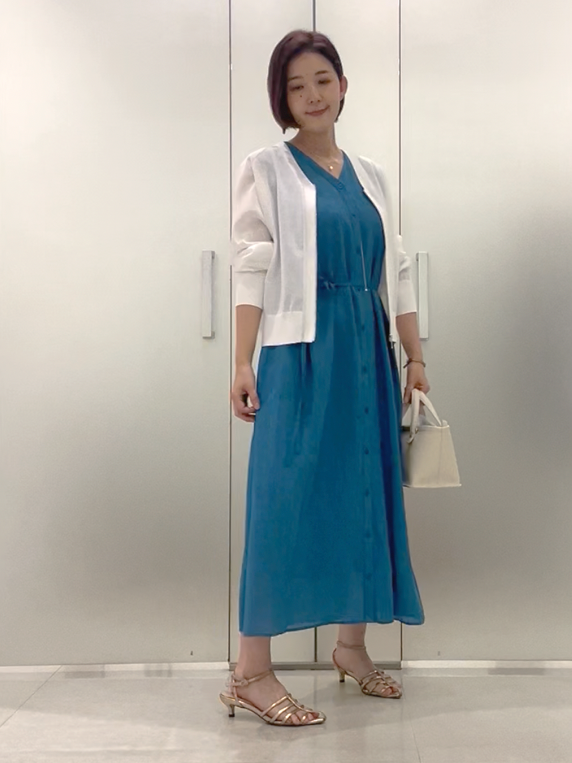 まどかさんの「UNTITLED｜【アンサンブル可/日除け・冷房対策】シアーレーヨンZIPカーディガン」を使ったコーディネート