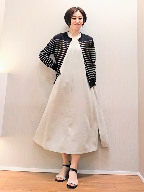 ミズタさんの「UNTITLED｜【UV/接触冷感/遮熱/通気性】スラブバンドカラーワンピース」を使ったコーディネート