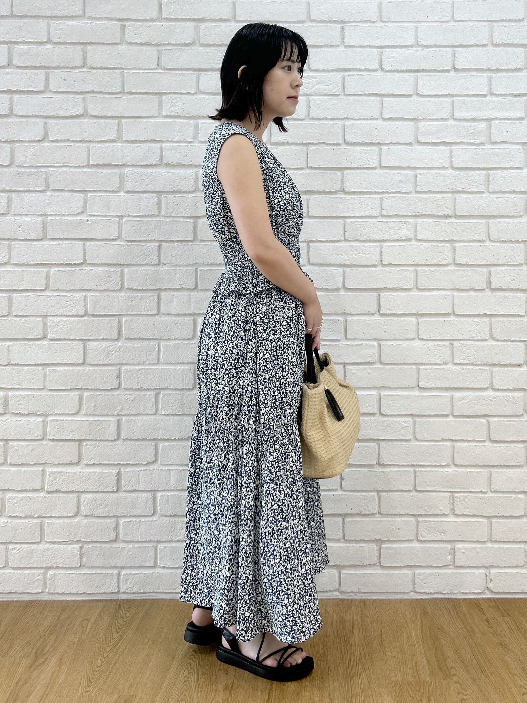 Hirokaさんの「grove｜タックタッセルPP2WAYトート」を使ったコーディネート