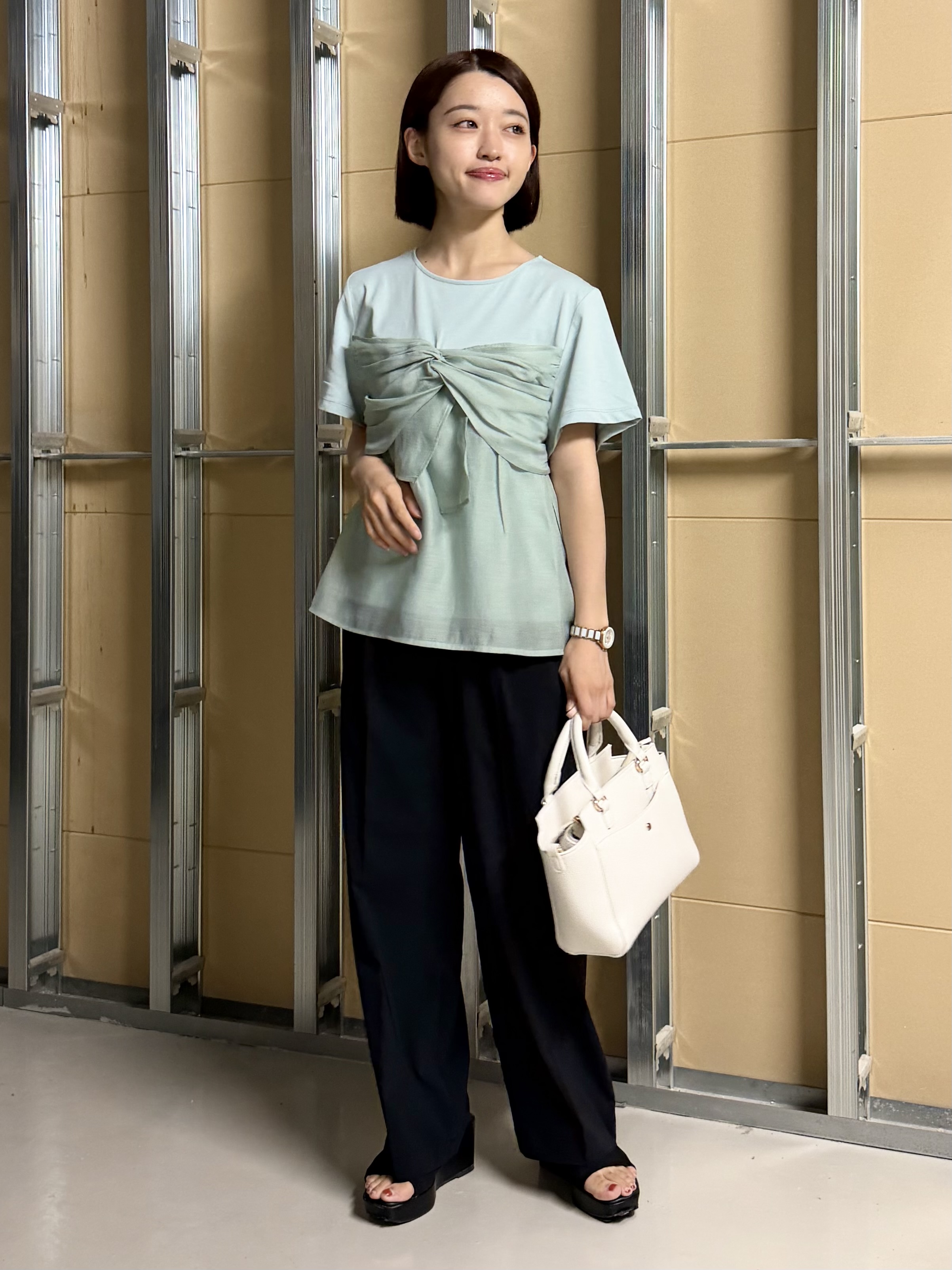 sahoさんの「THE SHOP TK｜【ひんやり／吸水速乾／UV】ビスチェ風 切り替えTシャツ」を使ったコーディネート