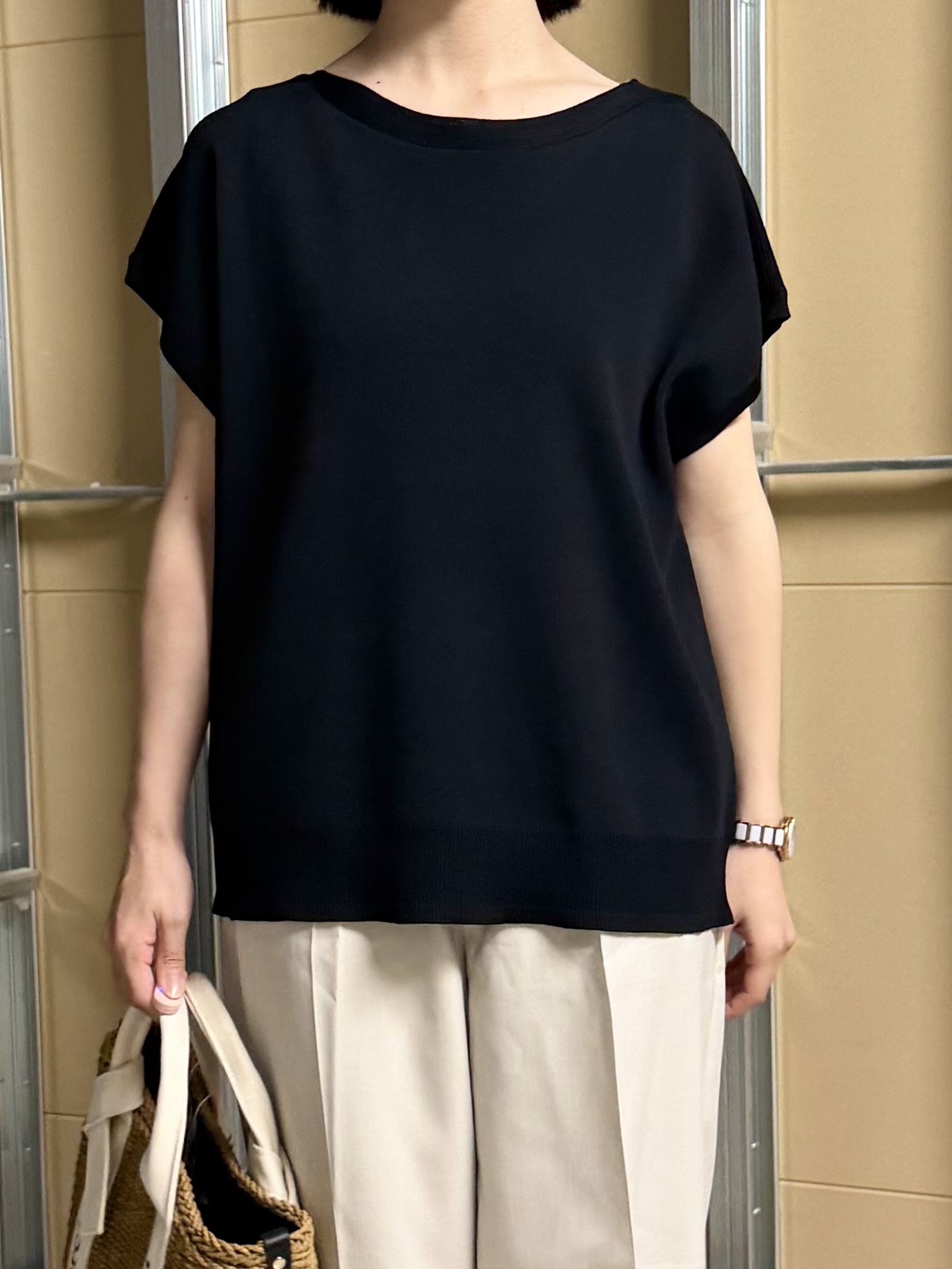 sahoさんの「THE SHOP TK｜【S-XL/ひんやりタッチ】多機能フレンチスリーブニット 洗濯機OK/UVケア/毛玉になりにくい」を使ったコーディネート