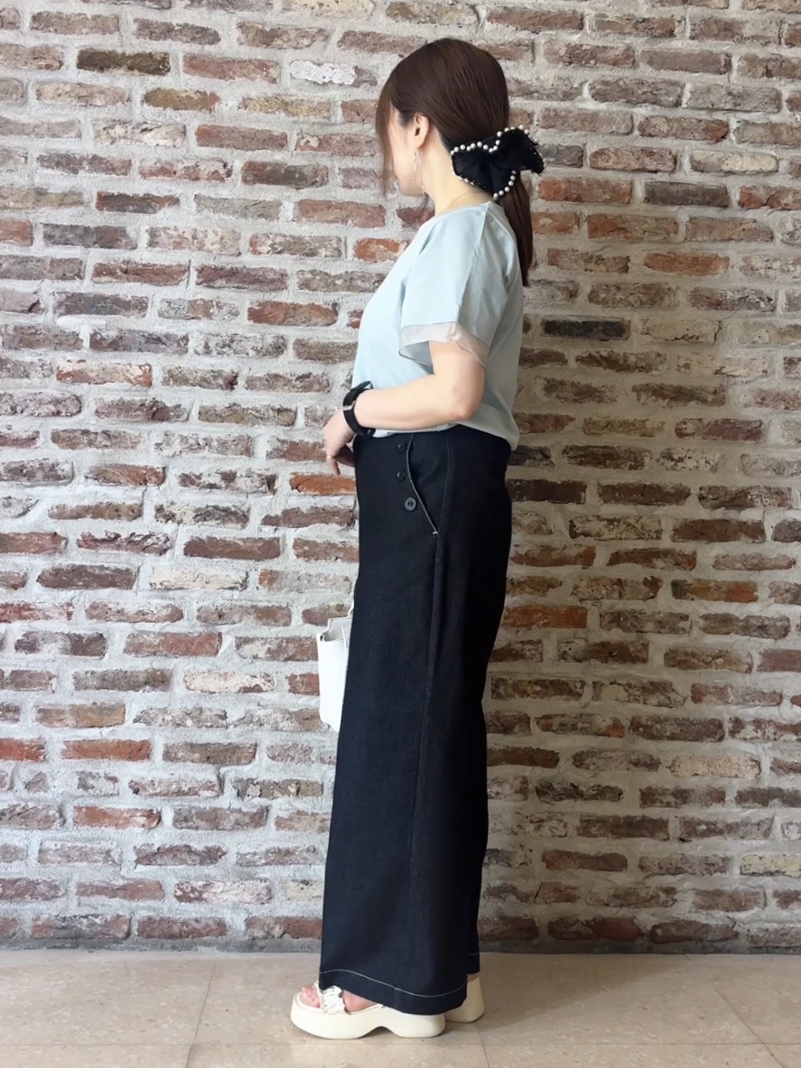 tokiさんの「THE SHOP TK｜【M-XL/ひんやり】上品な透け感 袖口シアーTシャツ」を使ったコーディネート