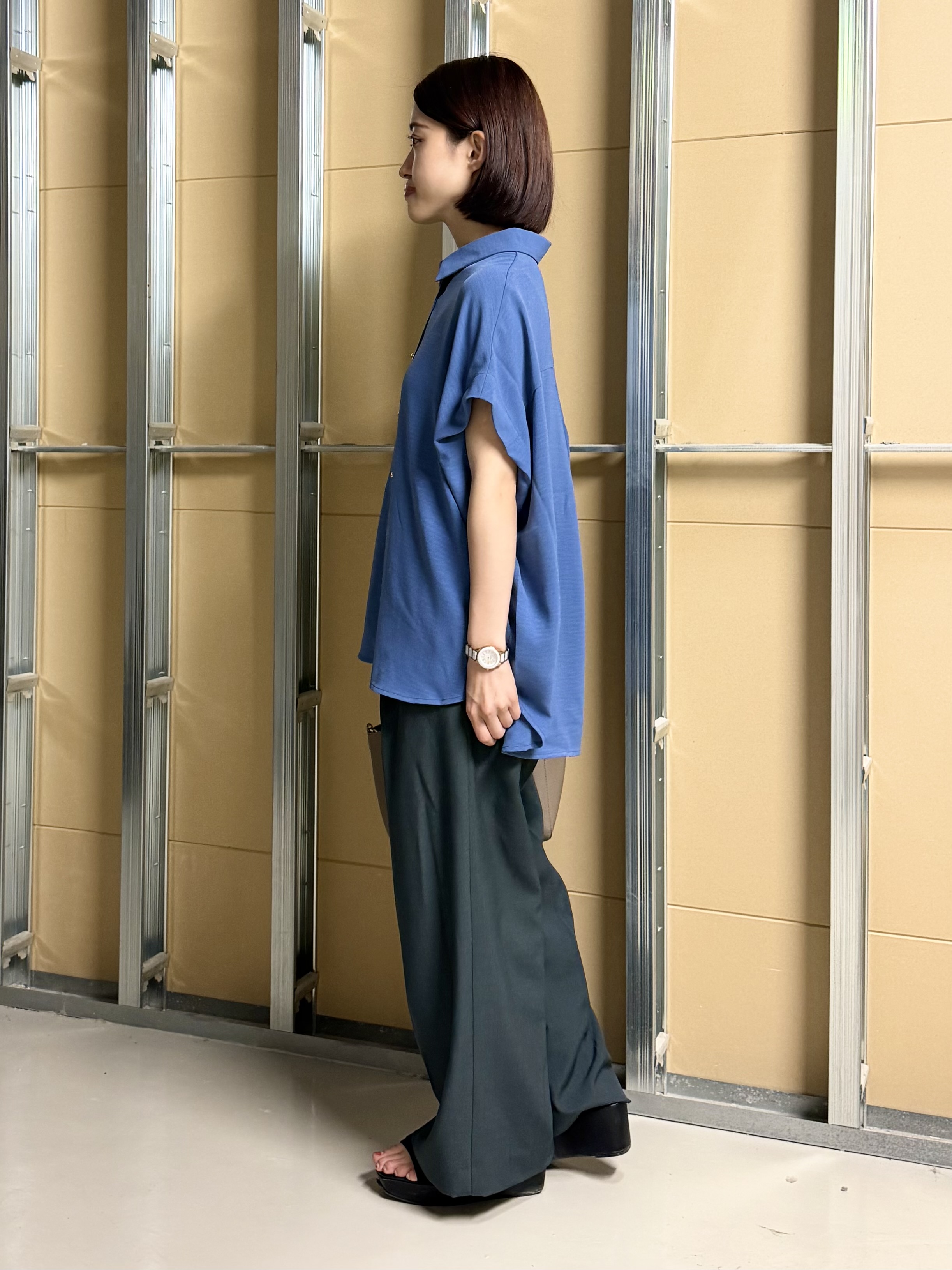 sahoさんの「THE SHOP TK｜【ひんやり/防しわ/UV/吸水速乾】襟付き フレンチスリーブシャツ」を使ったコーディネート