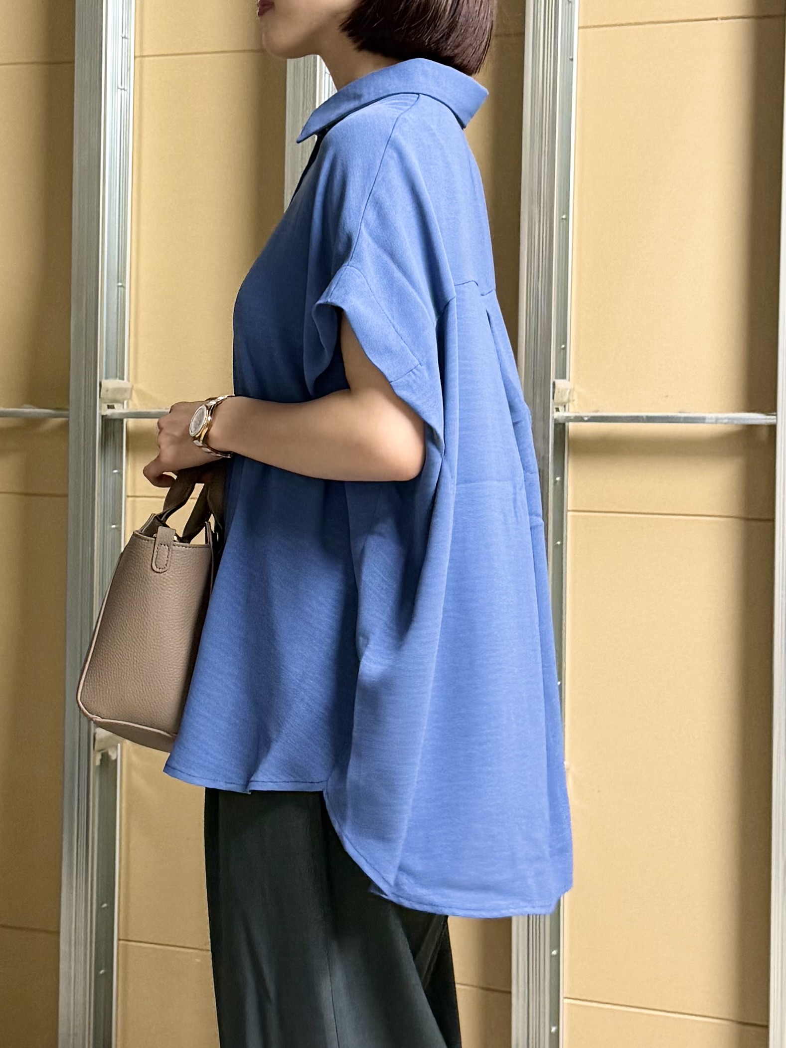 sahoさんの「THE SHOP TK｜【ひんやり/防しわ/UV/吸水速乾】襟付き フレンチスリーブシャツ」を使ったコーディネート