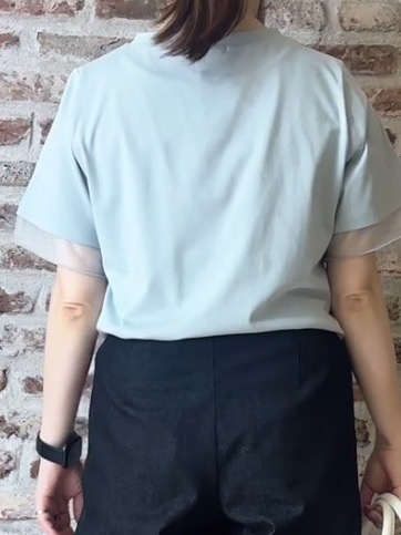 tokiさんの「THE SHOP TK｜【M-XL/ひんやり】上品な透け感 袖口シアーTシャツ」を使ったコーディネート