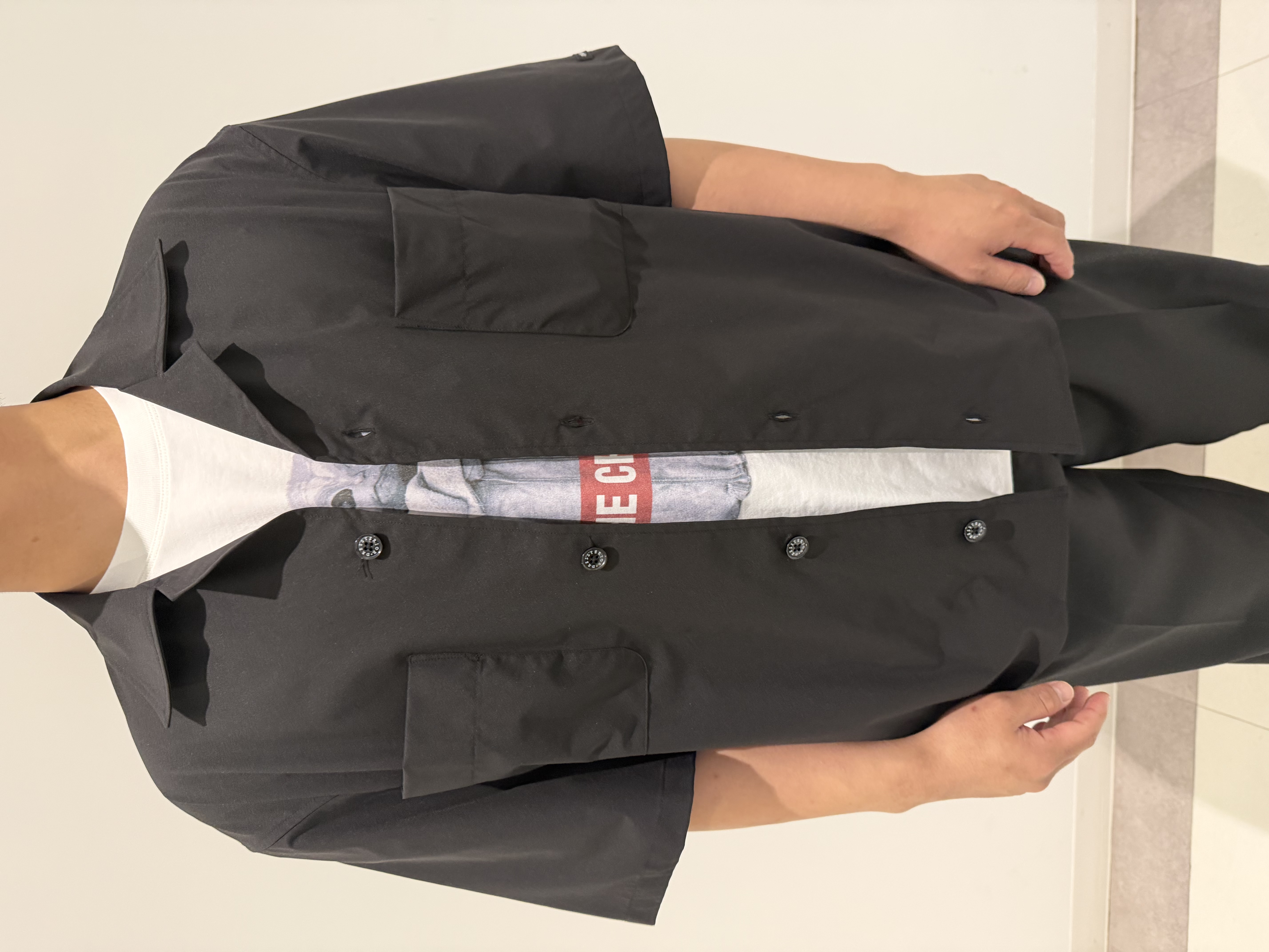 MATSUBARAさんの「DRESSTERIOR｜【セットアップ可/撥水/クールタッチ素材】SOLOTEX 4WAYストレッチオープンカラーシャツ」を使ったコーディネート