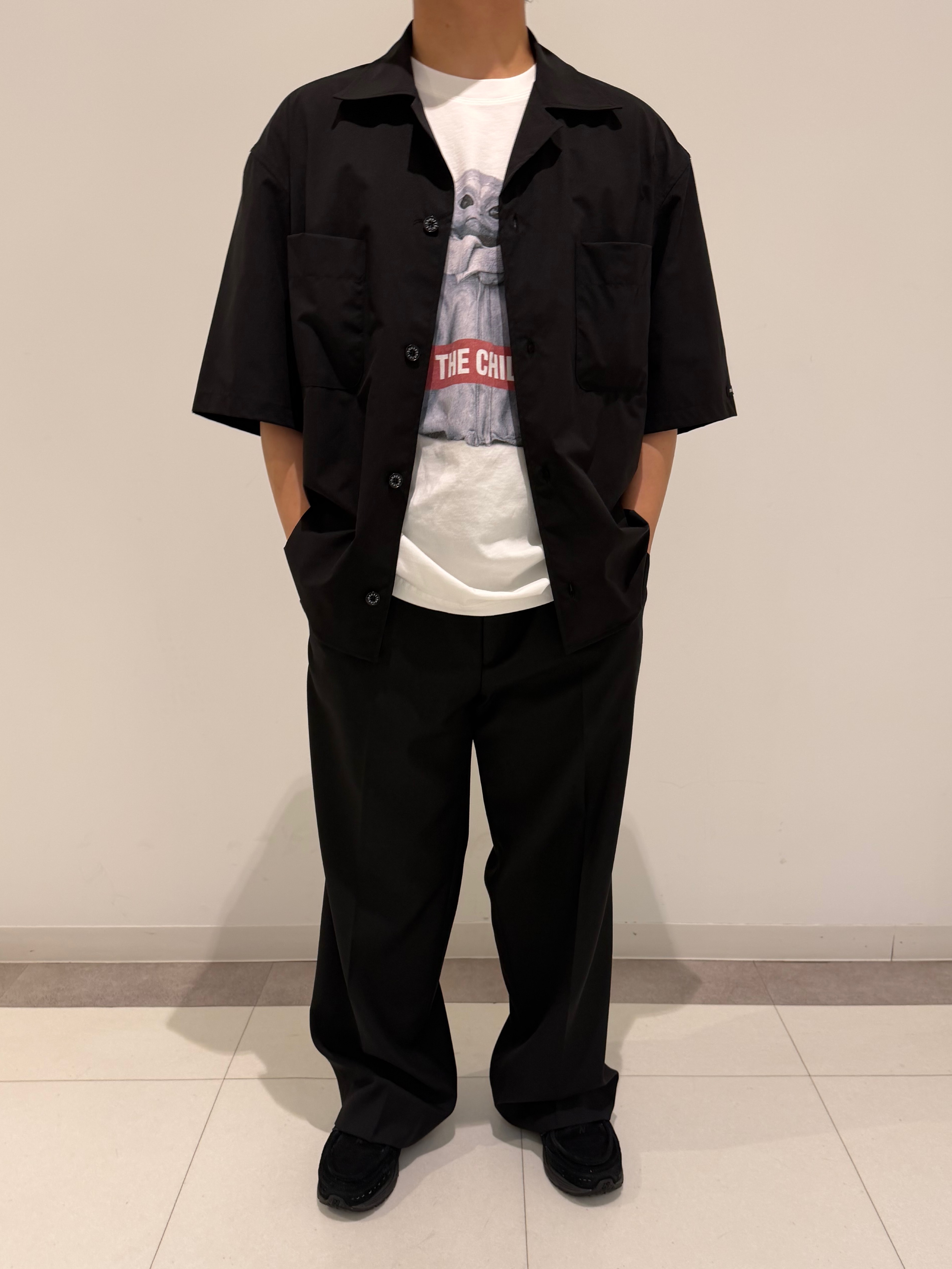 MATSUBARAさんの「DRESSTERIOR｜【セットアップ可/撥水/クールタッチ素材】SOLOTEX 4WAYストレッチオープンカラーシャツ」を使ったコーディネート