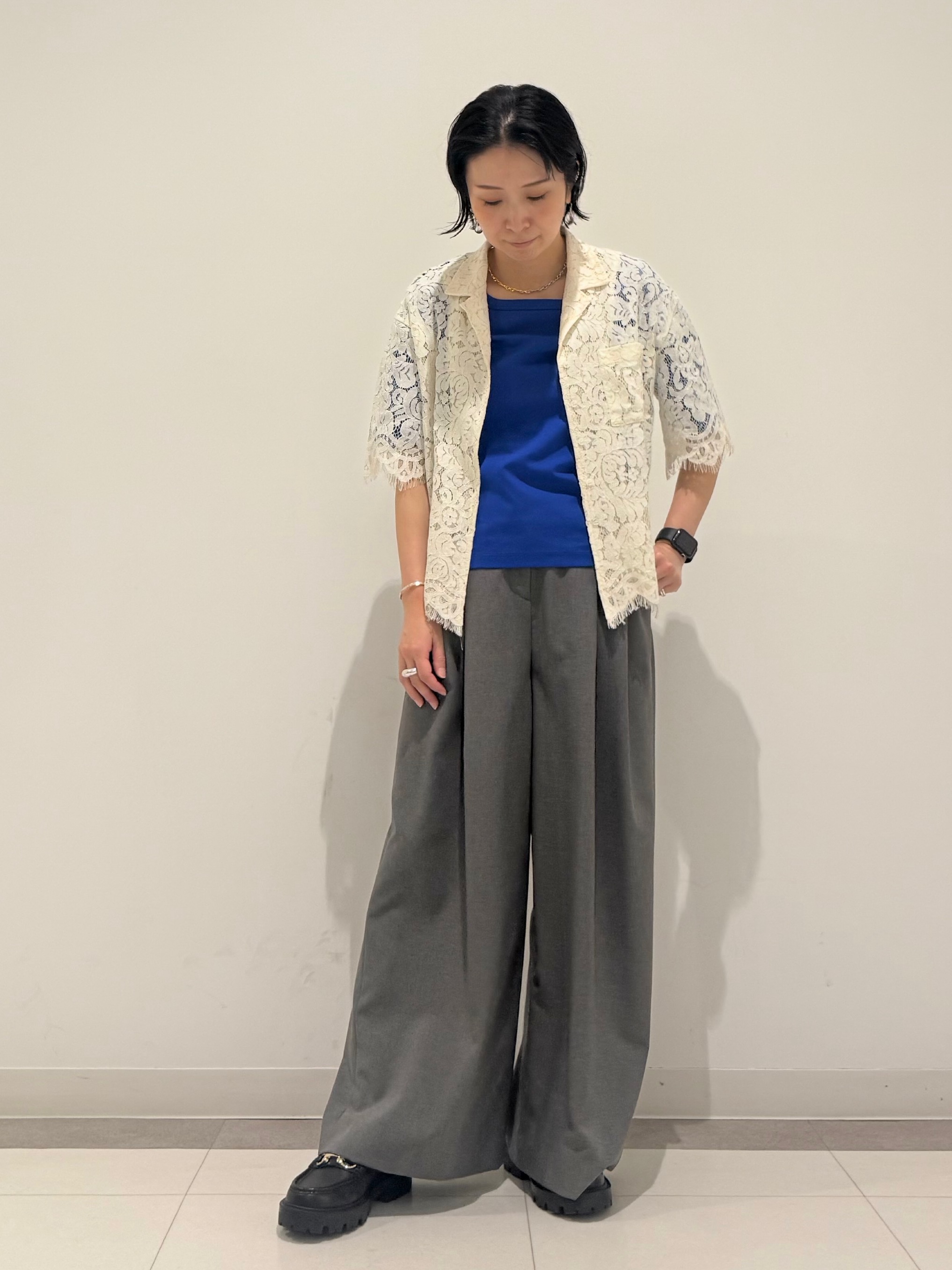 MIYAKAWAさんの「DRESSTERIOR｜コードレースブラウス」を使ったコーディネート