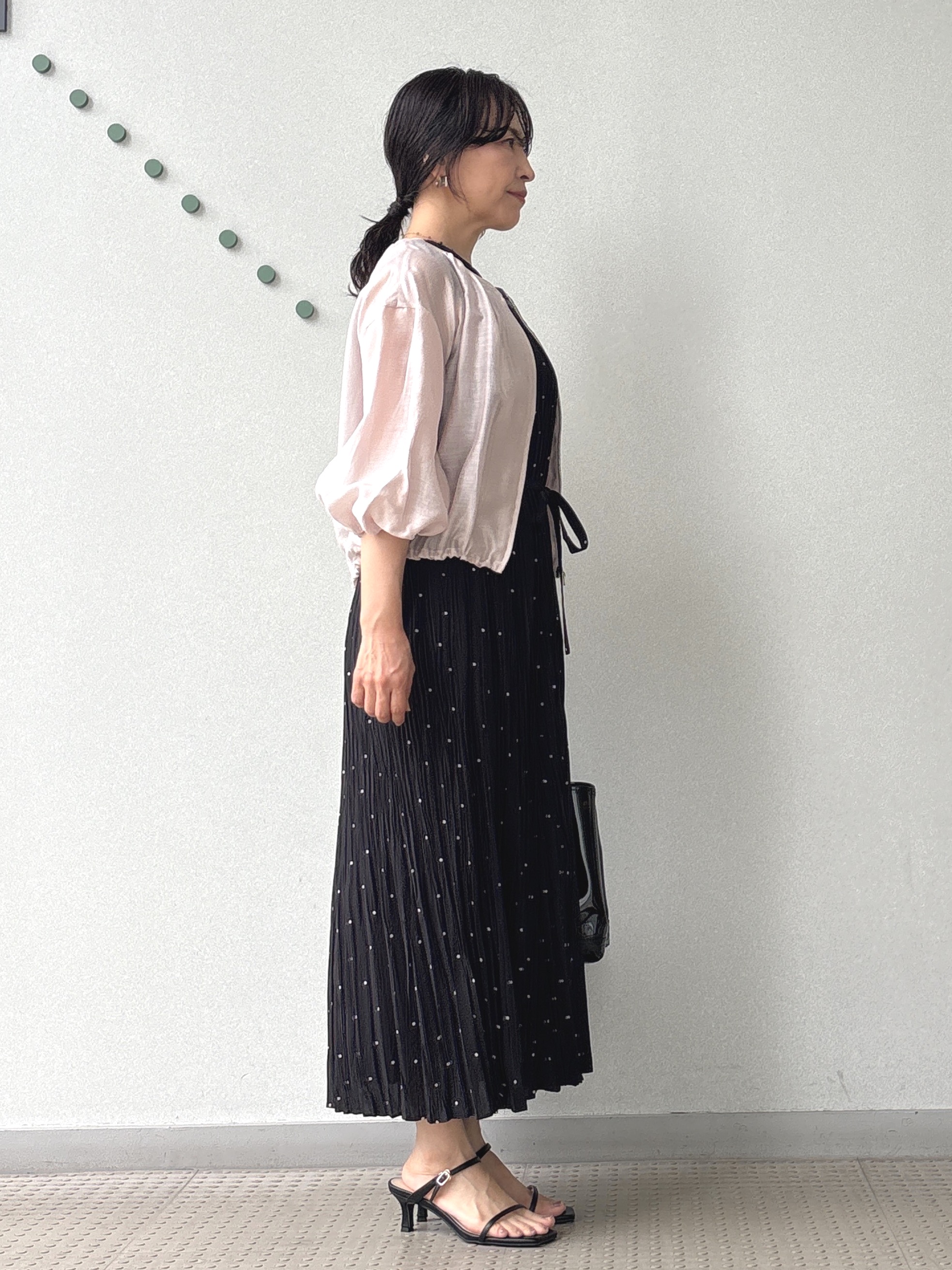 kawamuraさんの「DRESSTERIOR｜ウォッシャブル シアーショートブルゾン」を使ったコーディネート