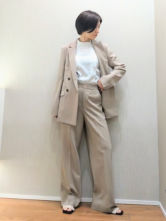 ミズタさんの「UNTITLED｜ダイヤジオメプリントブラウス」を使ったコーディネート