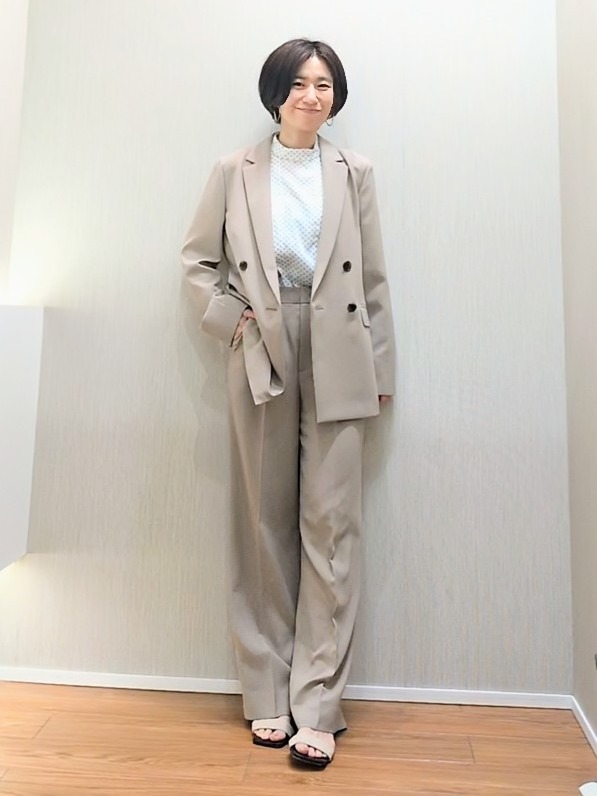 ミズタさんの「UNTITLED｜ダイヤジオメプリントブラウス」を使ったコーディネート