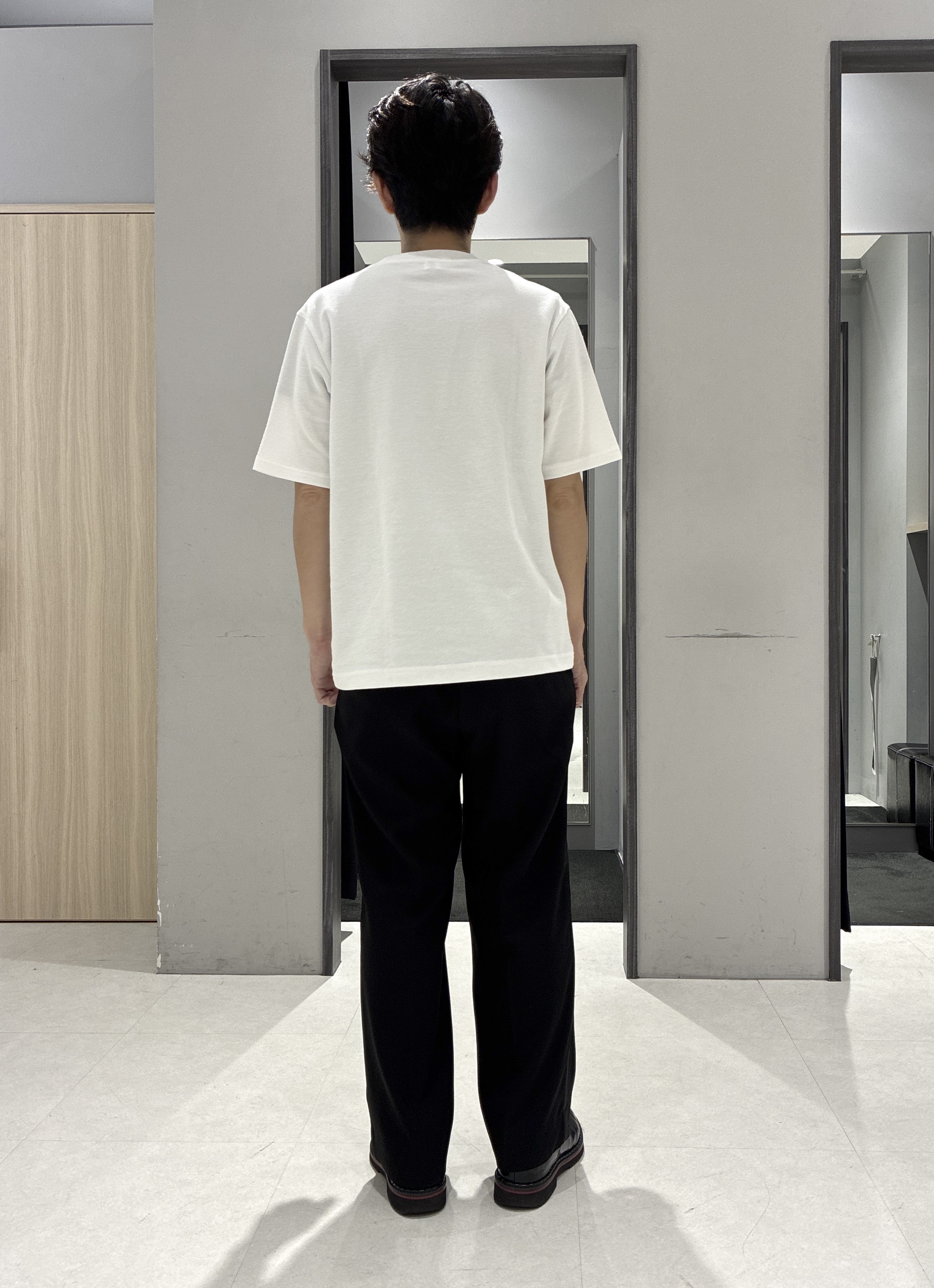 わいずみさんの「TAKEO KIKUCHI｜【抗菌防臭】COOL DOTS（R）ドビープリント ジャケット」を使ったコーディネート