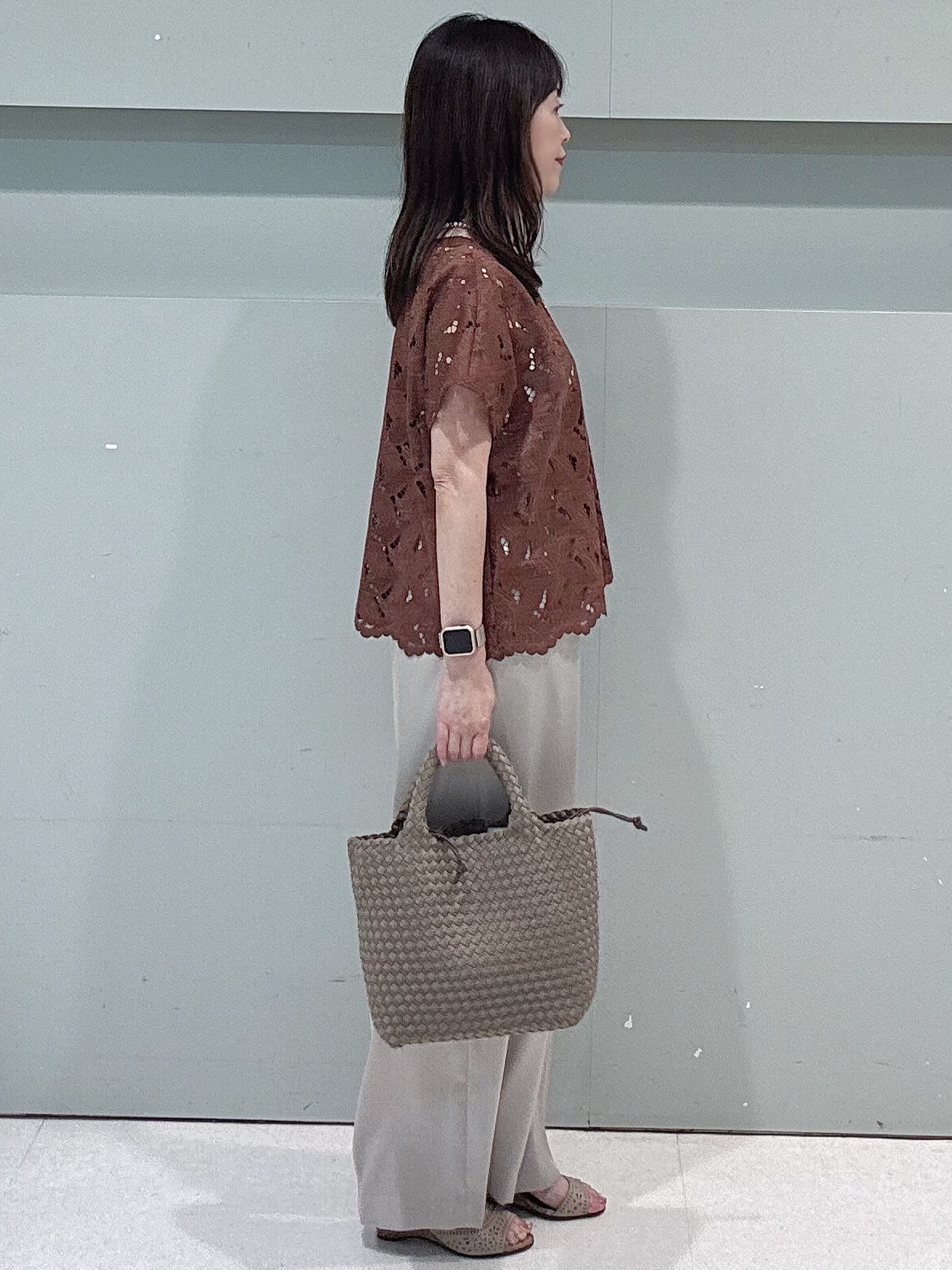 makiさんの「UNTITLED｜【セットアップ可能】リーフレースブラウス」を使ったコーディネート
