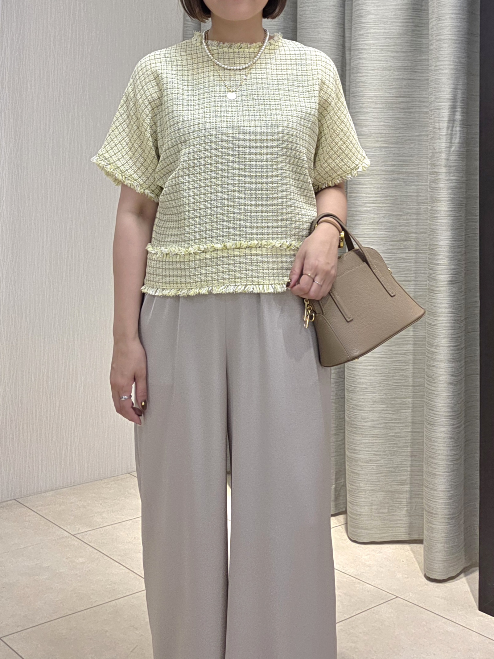 naokoさんの「UNTITLED｜ファンシーツイードブラウス」を使ったコーディネート