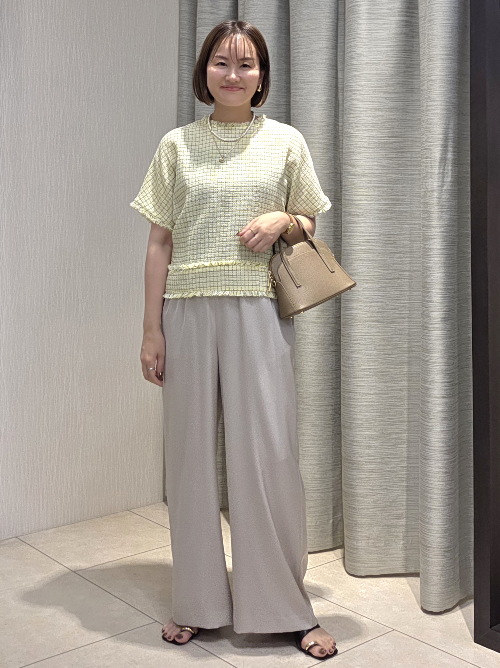 naokoさんの「UNTITLED｜ファンシーツイードブラウス」を使ったコーディネート