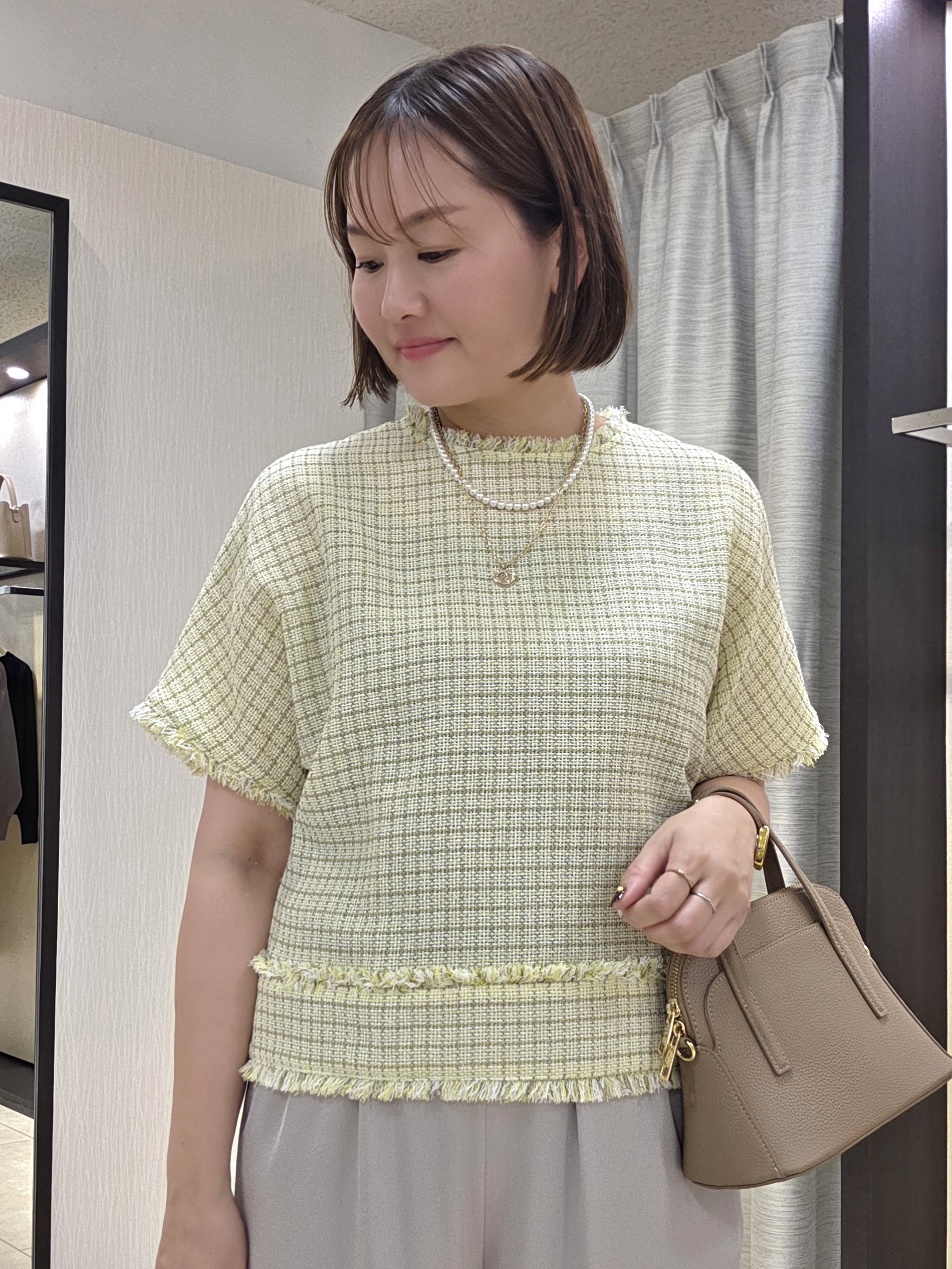 naokoさんの「UNTITLED｜ファンシーツイードブラウス」を使ったコーディネート
