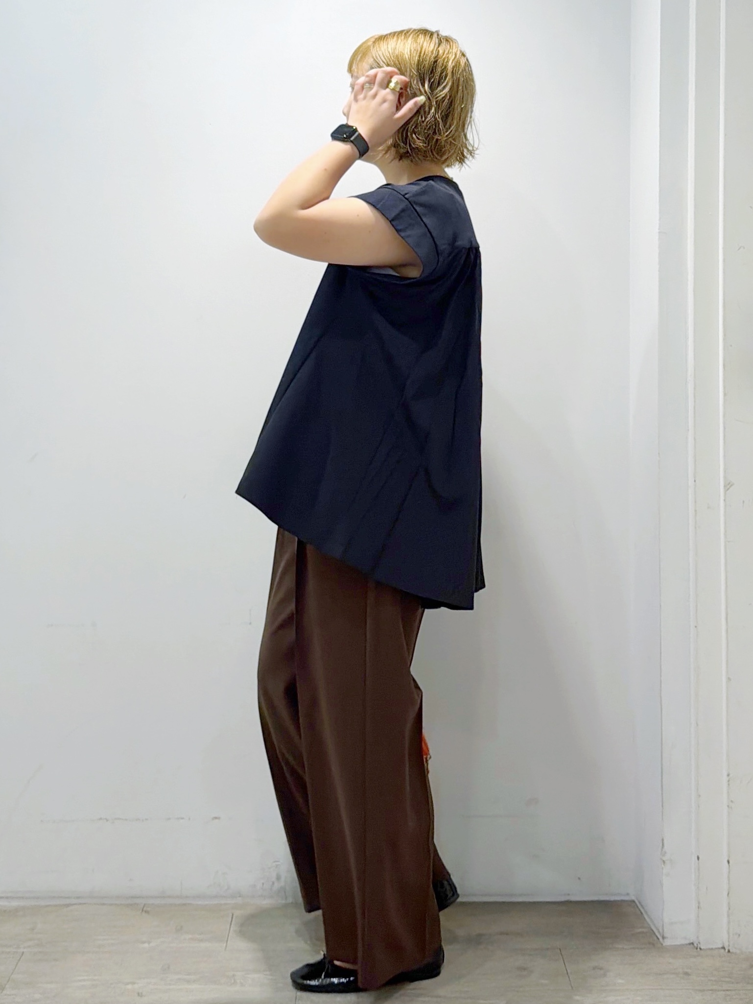 sumicaさんの「OPAQUE.CLIP｜【接触冷感】バックフレアドッキングカットソー《洗濯機OK》」を使ったコーディネート