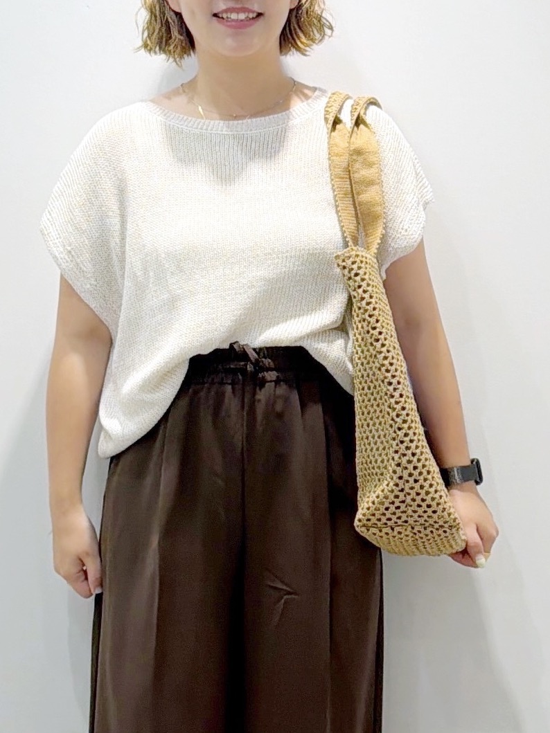 sumicaさんの「OPAQUE.CLIP｜ラメメッシュ フレンチスリーブニット【洗濯機OK】」を使ったコーディネート