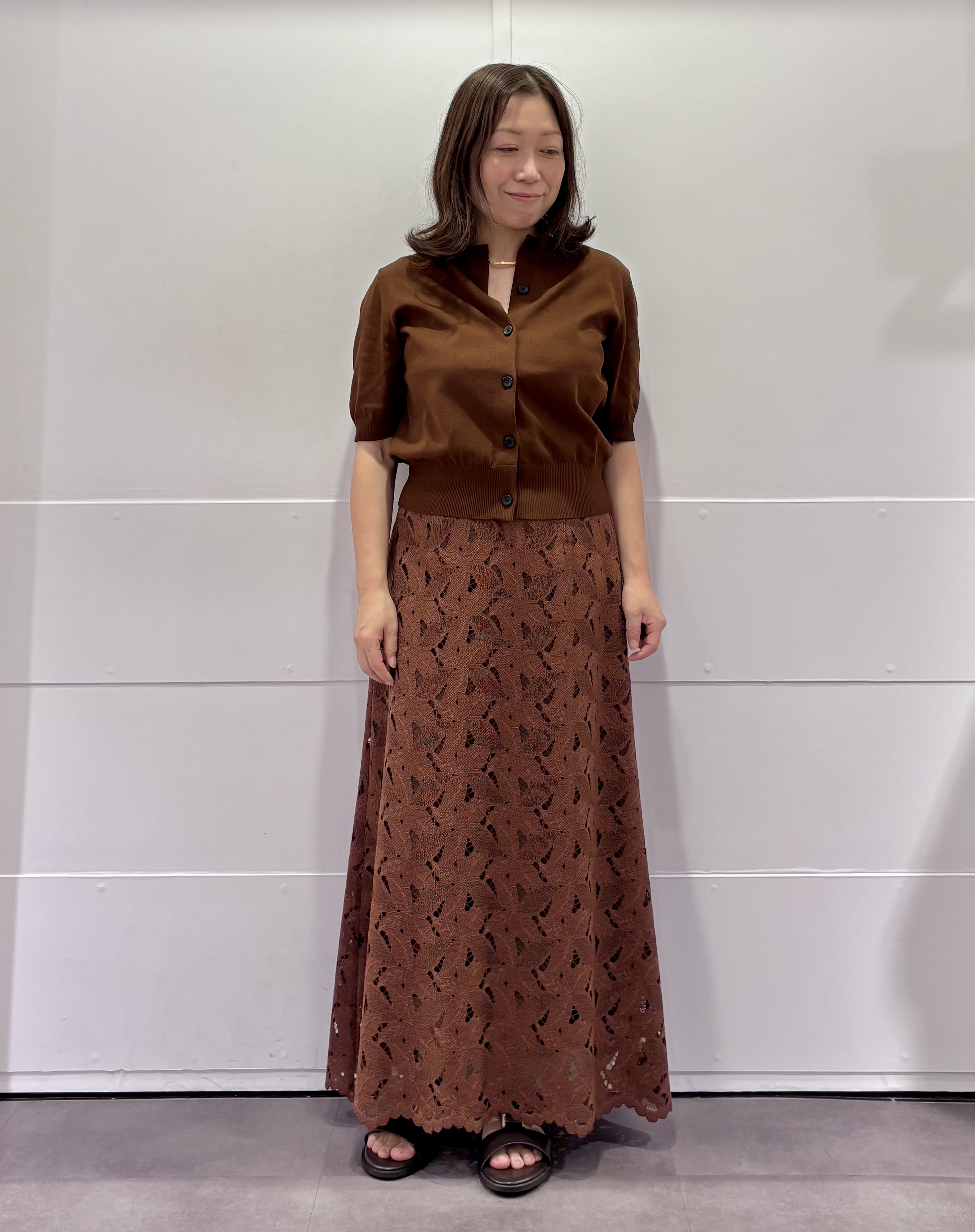TOKOさんの「UNTITLED｜ドライタッチ5分袖カーディガン」を使ったコーディネート