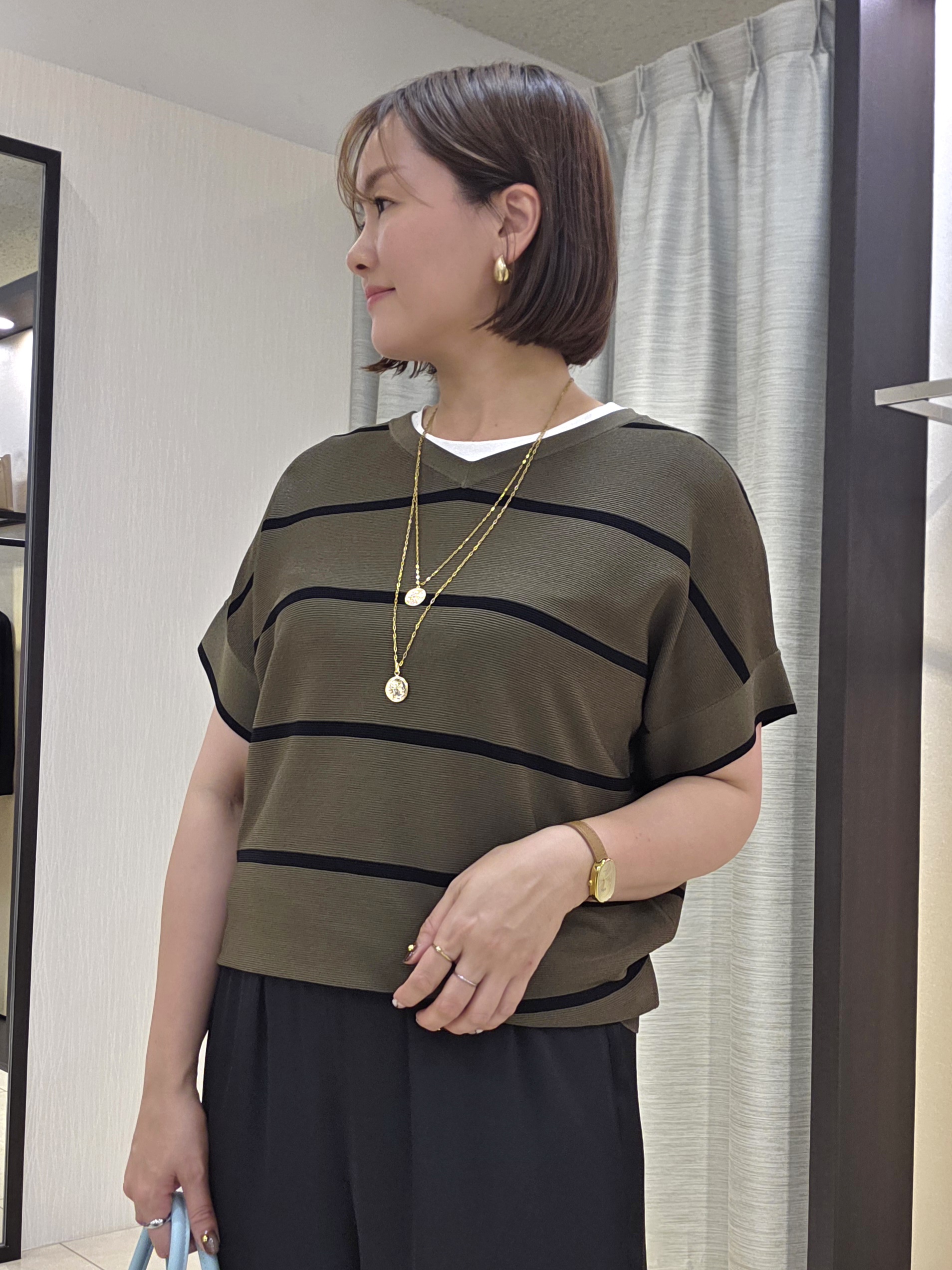 naokoさんの「UNTITLED｜【11色展開/体型カバー】前後2WAYフレンチスリーブニット」を使ったコーディネート