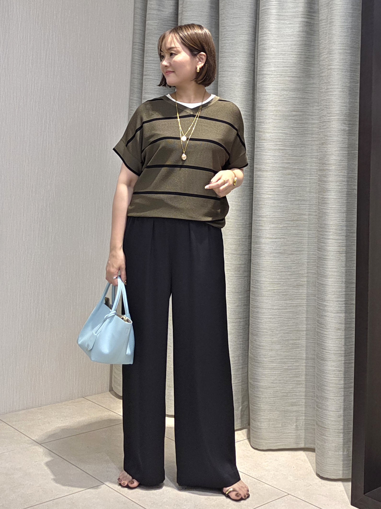 naokoさんの「UNTITLED｜【11色展開/体型カバー】前後2WAYフレンチスリーブニット」を使ったコーディネート
