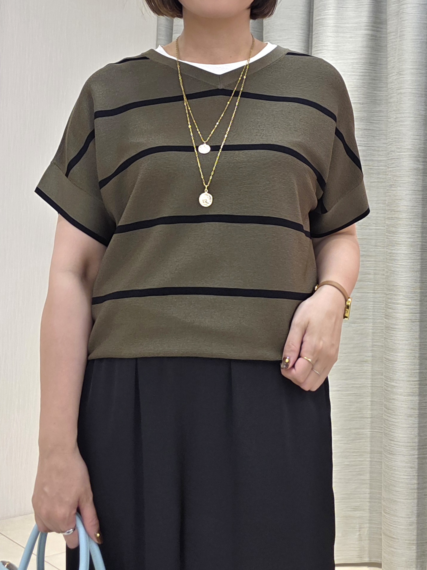 naokoさんの「UNTITLED｜【11色展開/体型カバー】前後2WAYフレンチスリーブニット」を使ったコーディネート