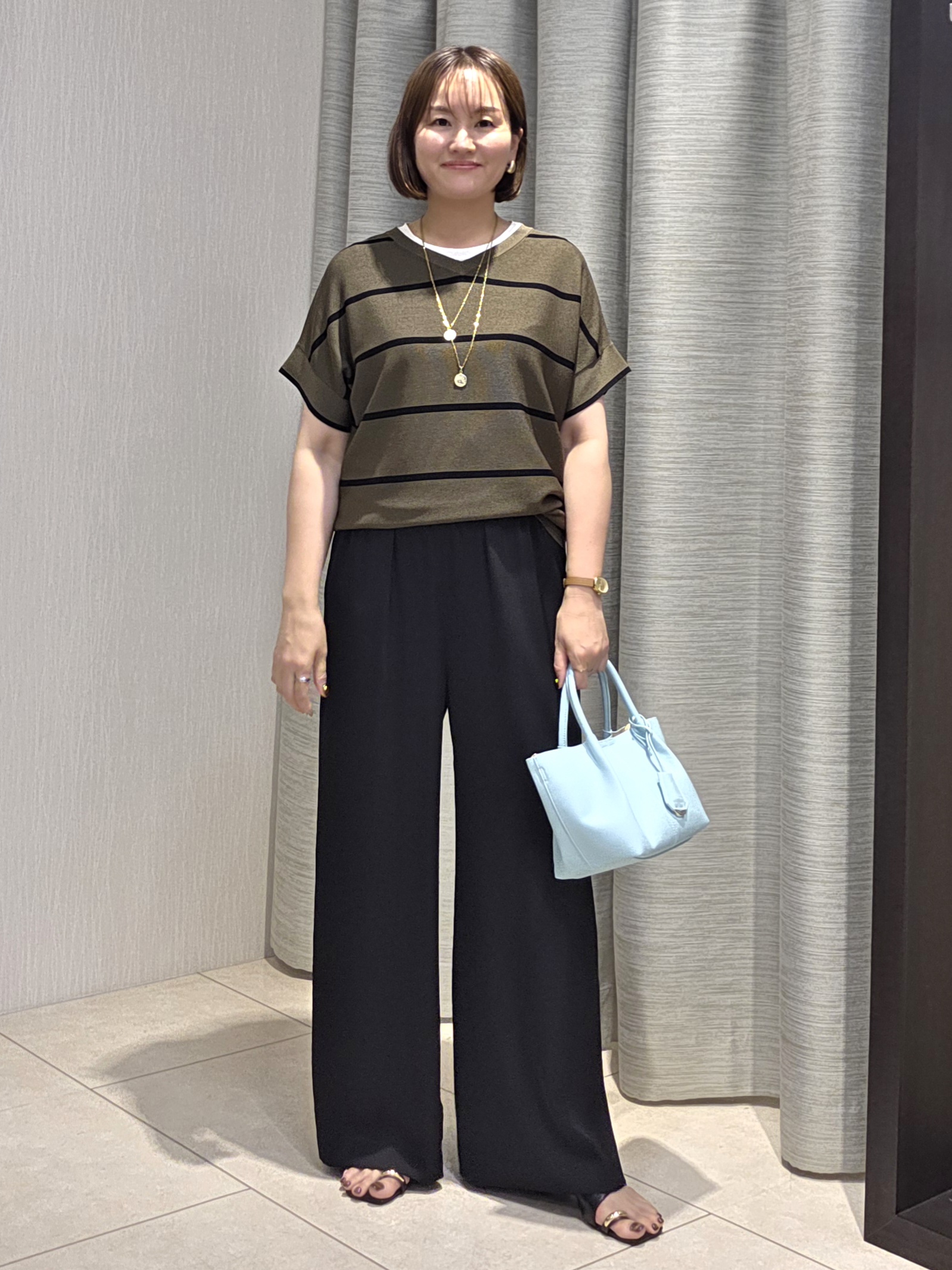 naokoさんの「UNTITLED｜【11色展開/体型カバー】前後2WAYフレンチスリーブニット」を使ったコーディネート