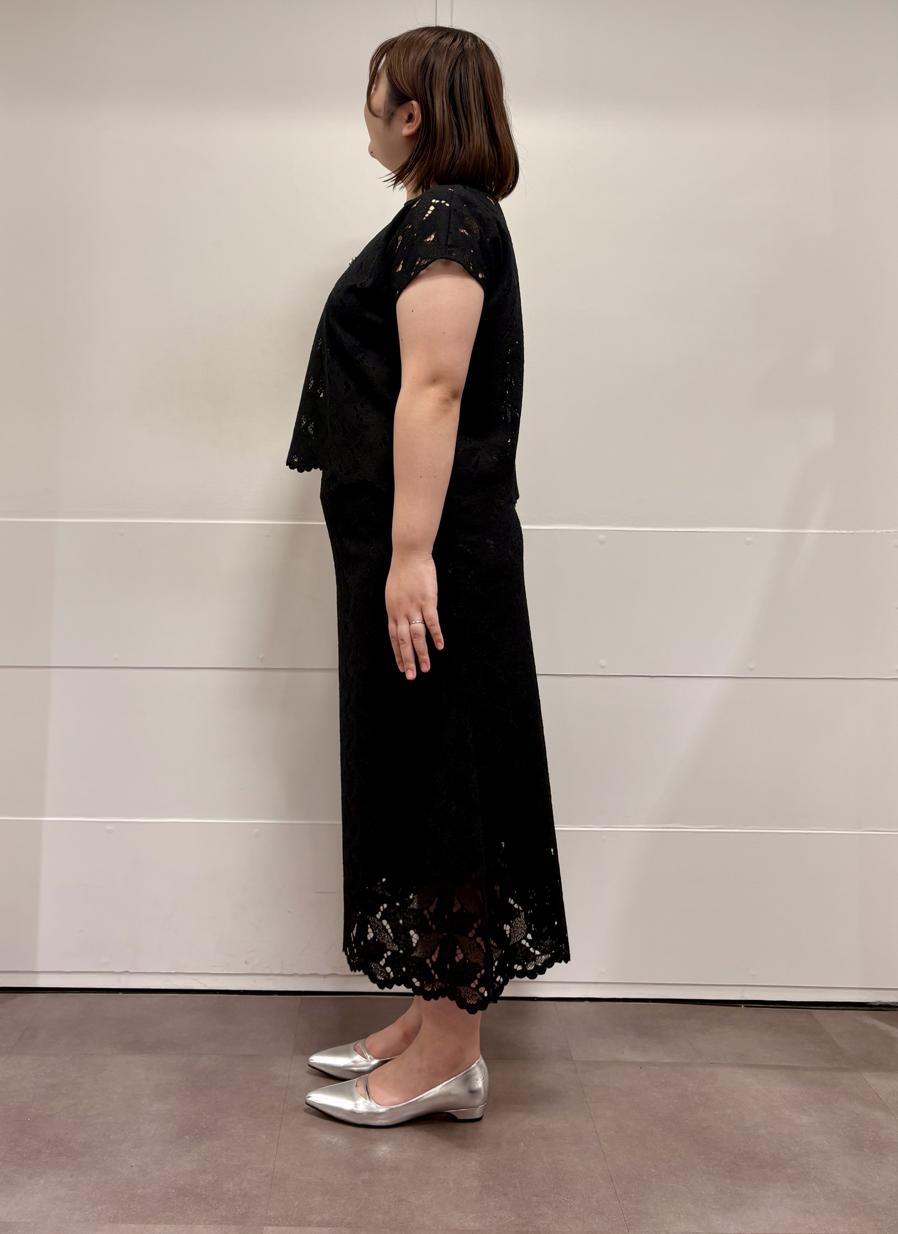 MIさんの「UNTITLED｜【セットアップ可能】リーフレースブラウス」を使ったコーディネート