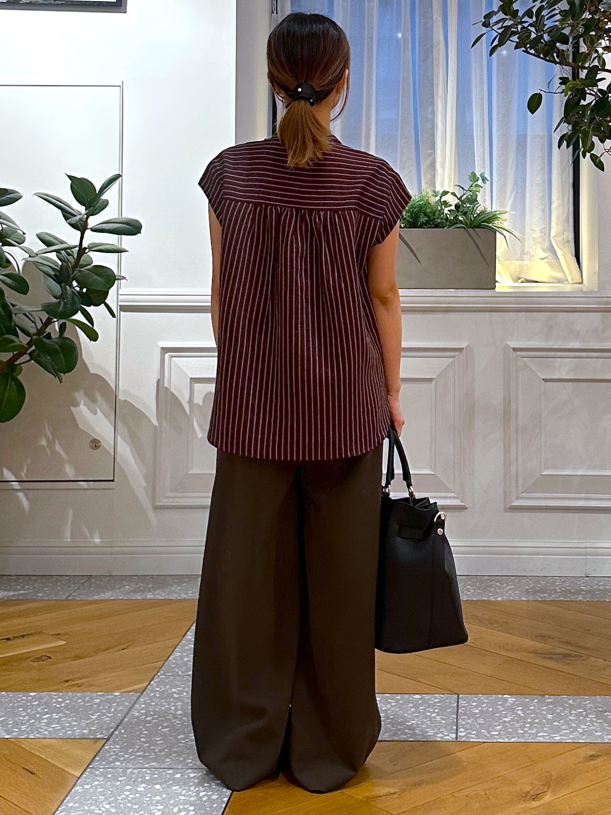 なべこさんの「DRESSTERIOR｜ストライプフレンチスリーブフリルブラウス」を使ったコーディネート