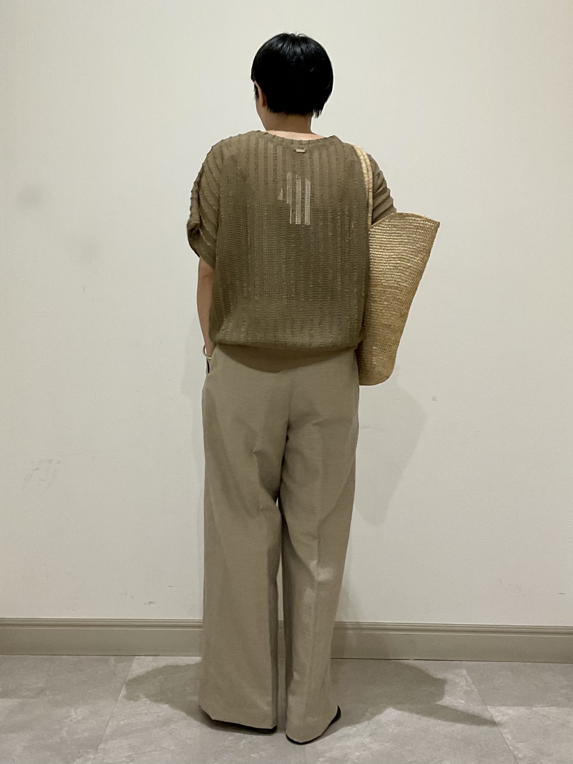 OGATAさんの「DRESSTERIOR｜シアーメッシュプルオーバー」を使ったコーディネート