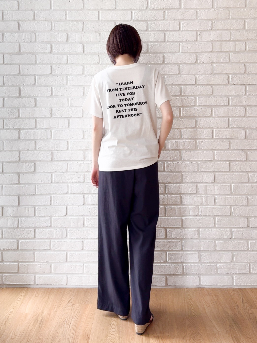 𝐜𝐡𝐢𝐤𝐚さんの「SHOO･LA･RUE｜【PEANUTS】ひんやりプリントTシャツ」を使ったコーディネート