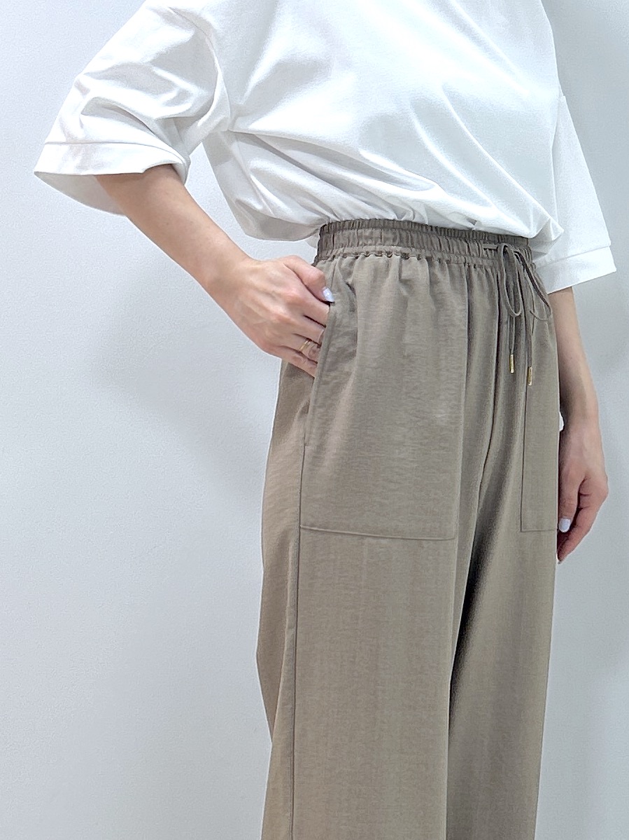 Kaiさんの「Dessin｜【新色追加/体型カバー】美光沢カットソーボクシーシルエット」を使ったコーディネート