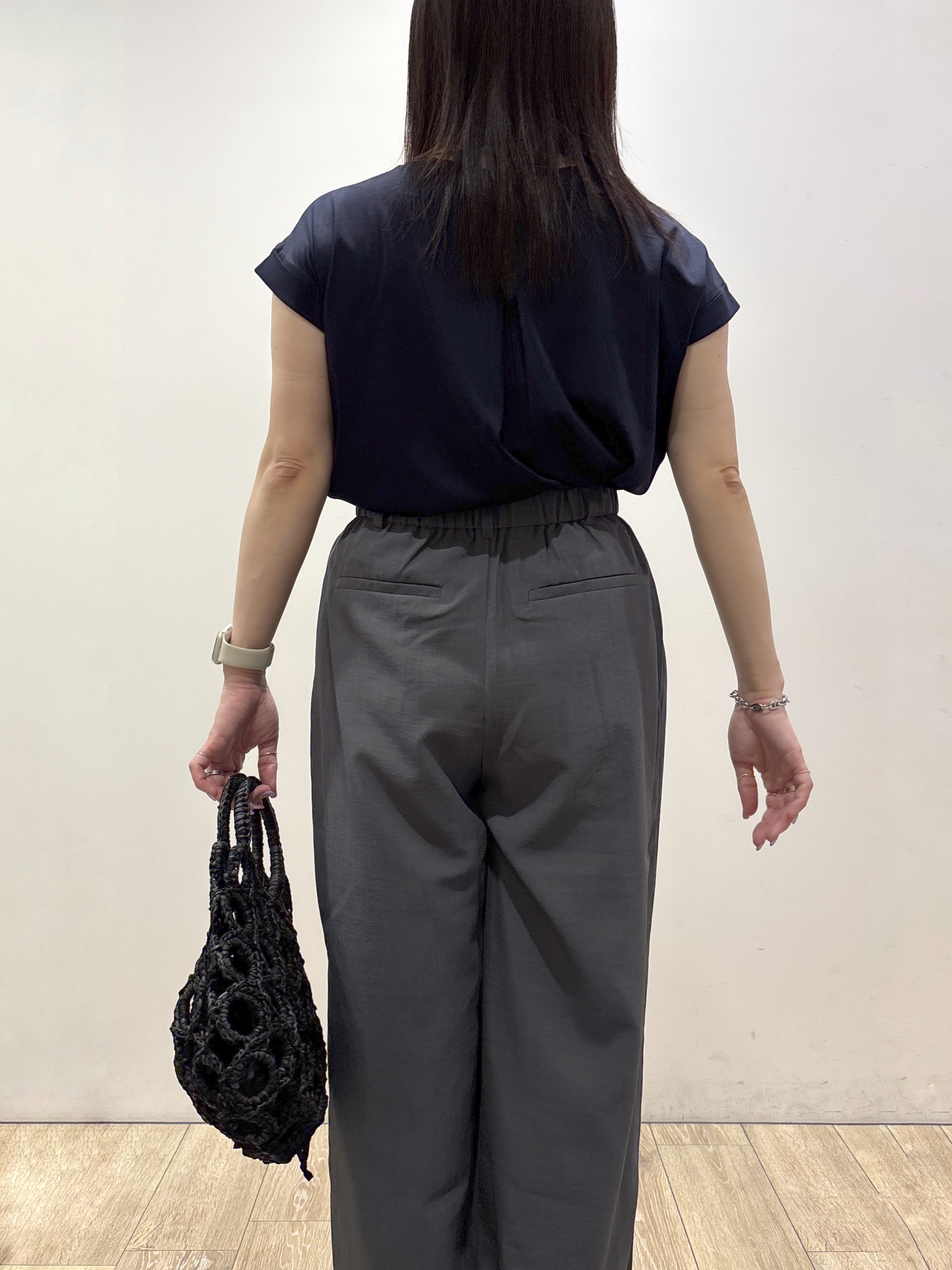mameさんの「index｜【接触冷感／UV】ワンポイント刺繍Tシャツ《7col／XS~3L／洗濯機OK》」を使ったコーディネート