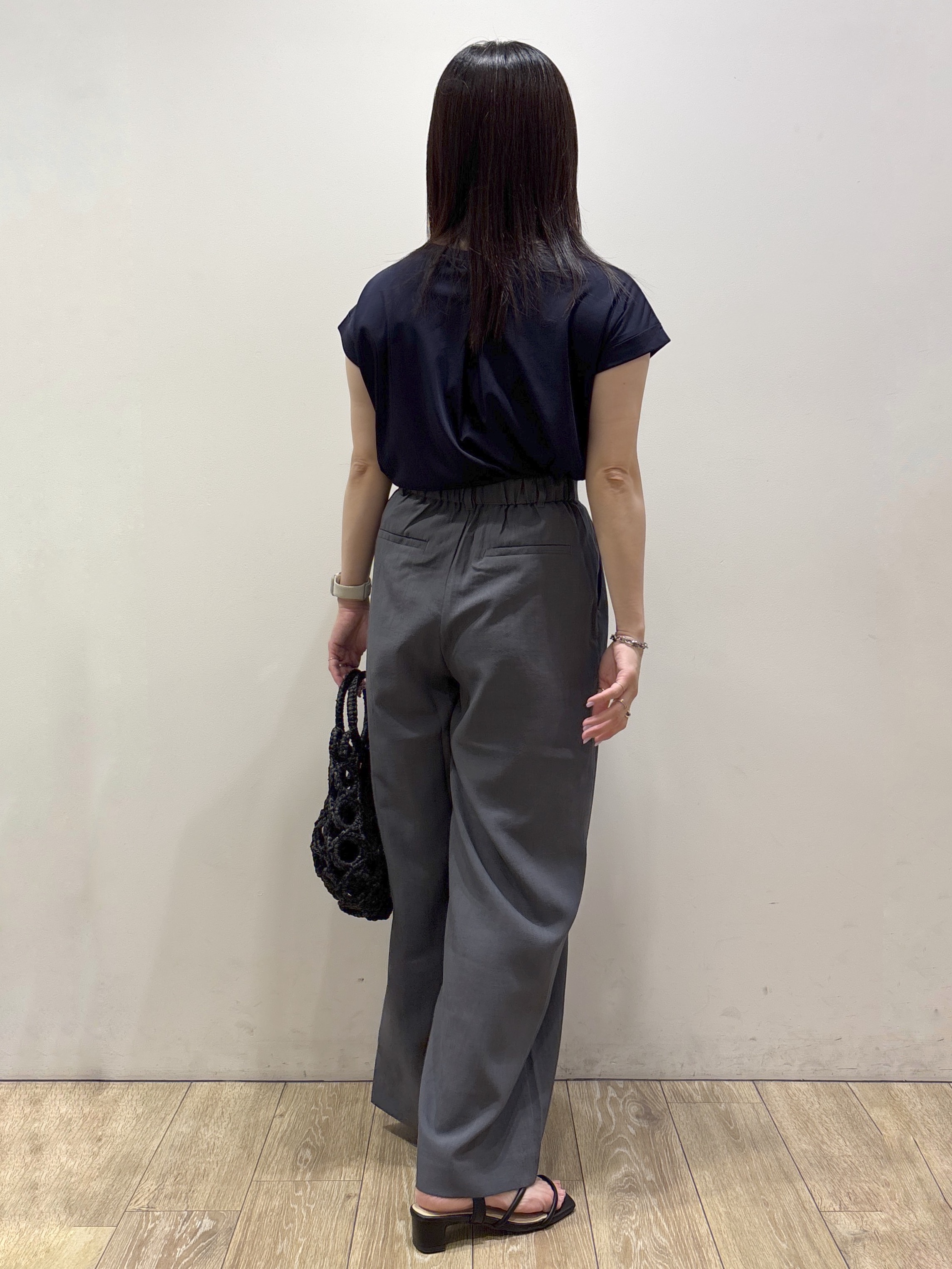 mameさんの「index｜【接触冷感／UV】ワンポイント刺繍Tシャツ《7col／XS~3L／洗濯機OK》」を使ったコーディネート