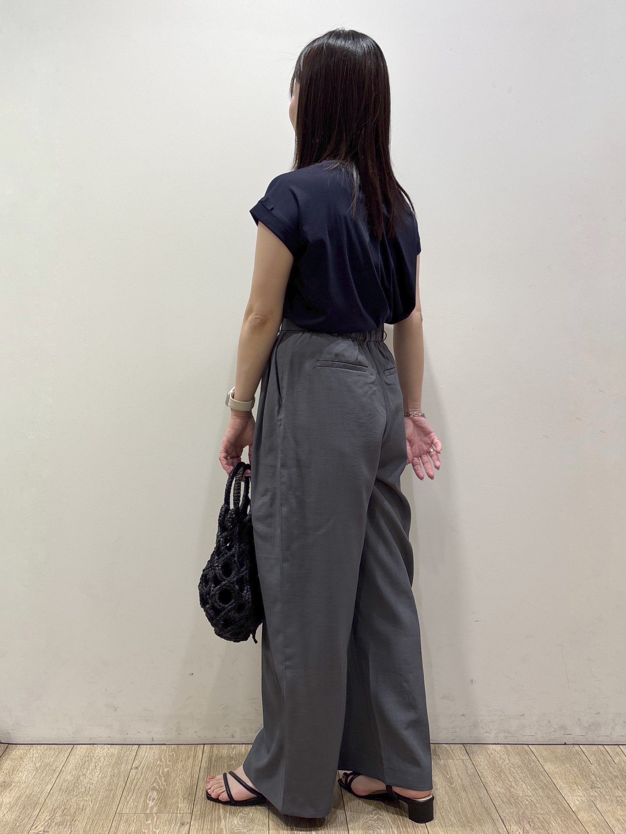 mameさんの「index｜【接触冷感／UV】ワンポイント刺繍Tシャツ《7col／XS~3L／洗濯機OK》」を使ったコーディネート
