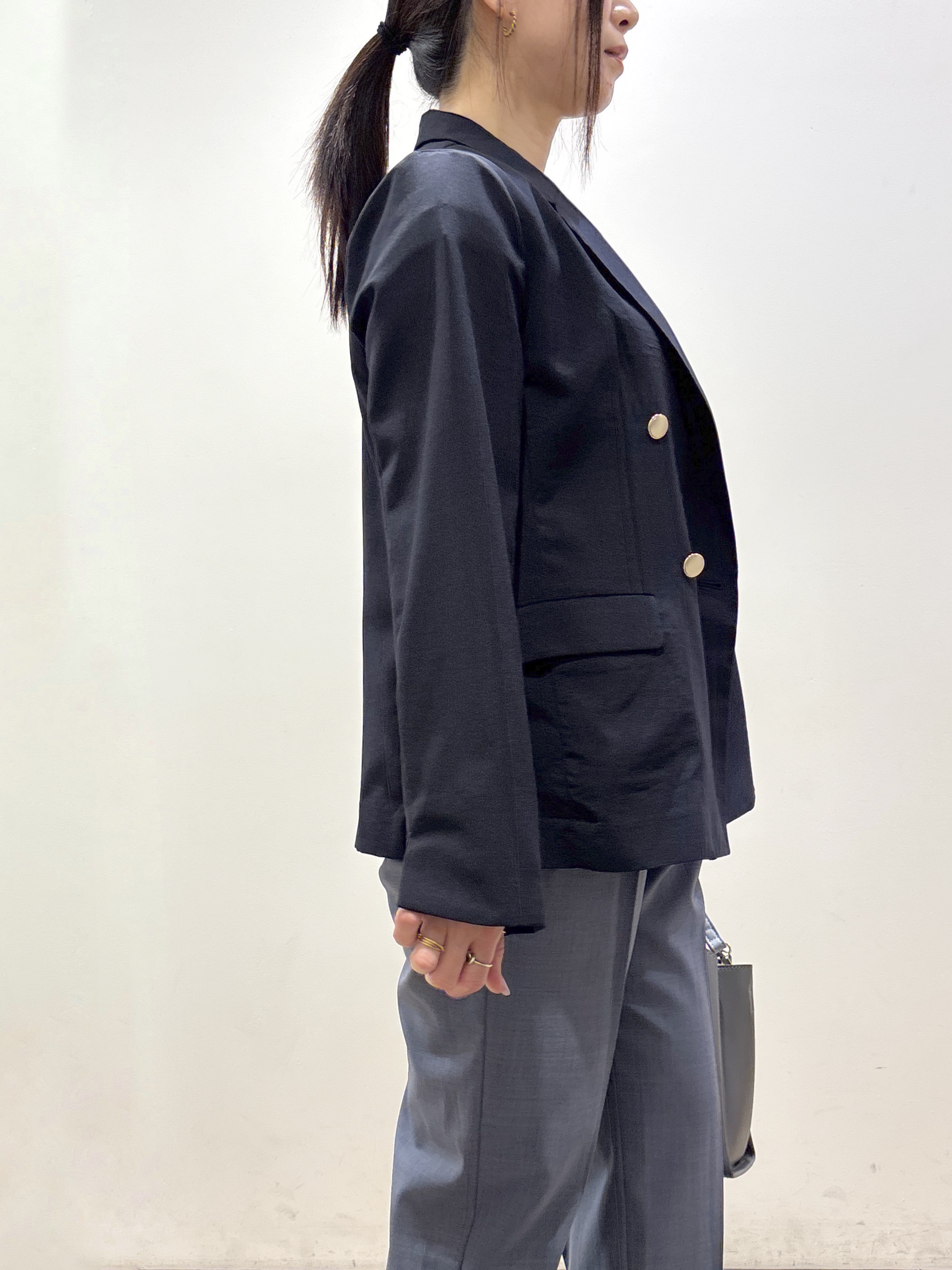 mameさんの「index｜《再入荷》ダブルブレストテーラードジャケット【接触冷感／吸水速乾／イージーアイロン／防シワ／洗濯機O」を使ったコーディネート