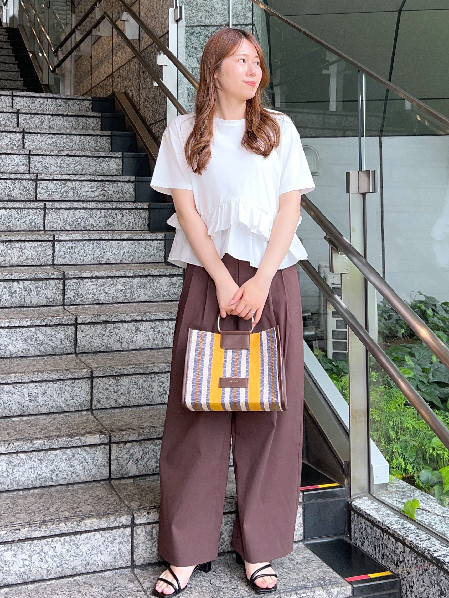 Risaさんの「OPAQUE.CLIP｜裾フリルドッキングTシャツ【洗濯機OK】」を使ったコーディネート