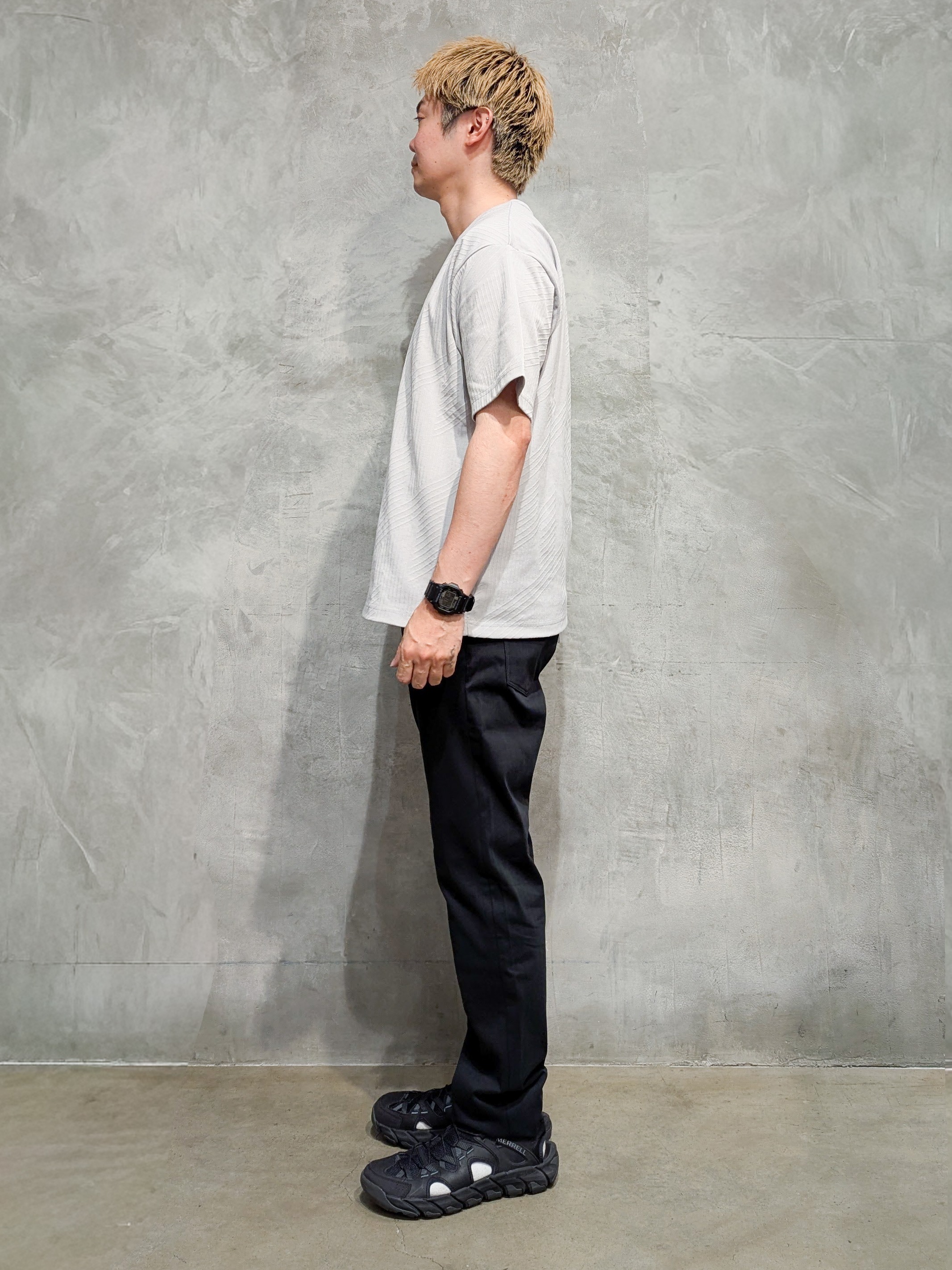 daiさんの「THE SHOP TK｜【無地だと少し物足りないという方へ】ジオメトリック柄 半袖Tシャツ 洗濯機OK」を使ったコーディネート